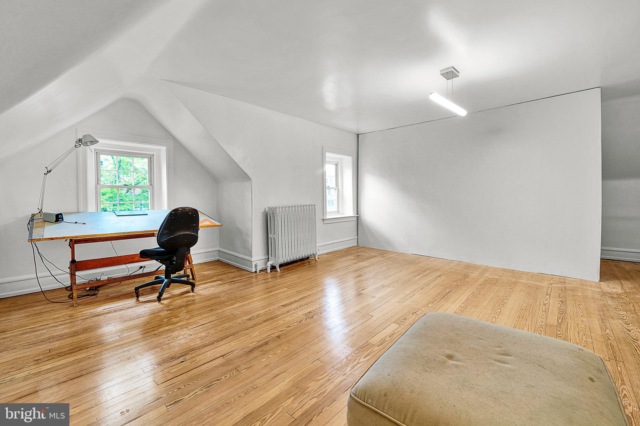 JENKINTOWN - Residential