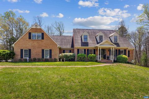Homes For Sale - 155 Ivy Ridge Rd Rd<br/> CHARLOTTESVILLE, VA 22901
