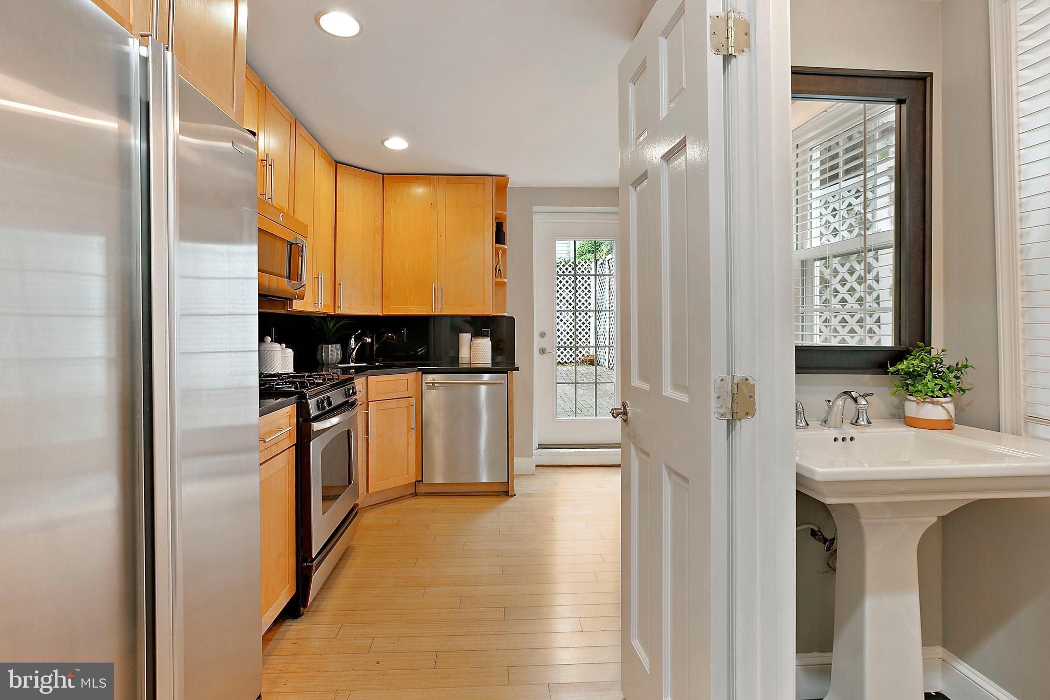 UPPER FELLS POINT - Residential