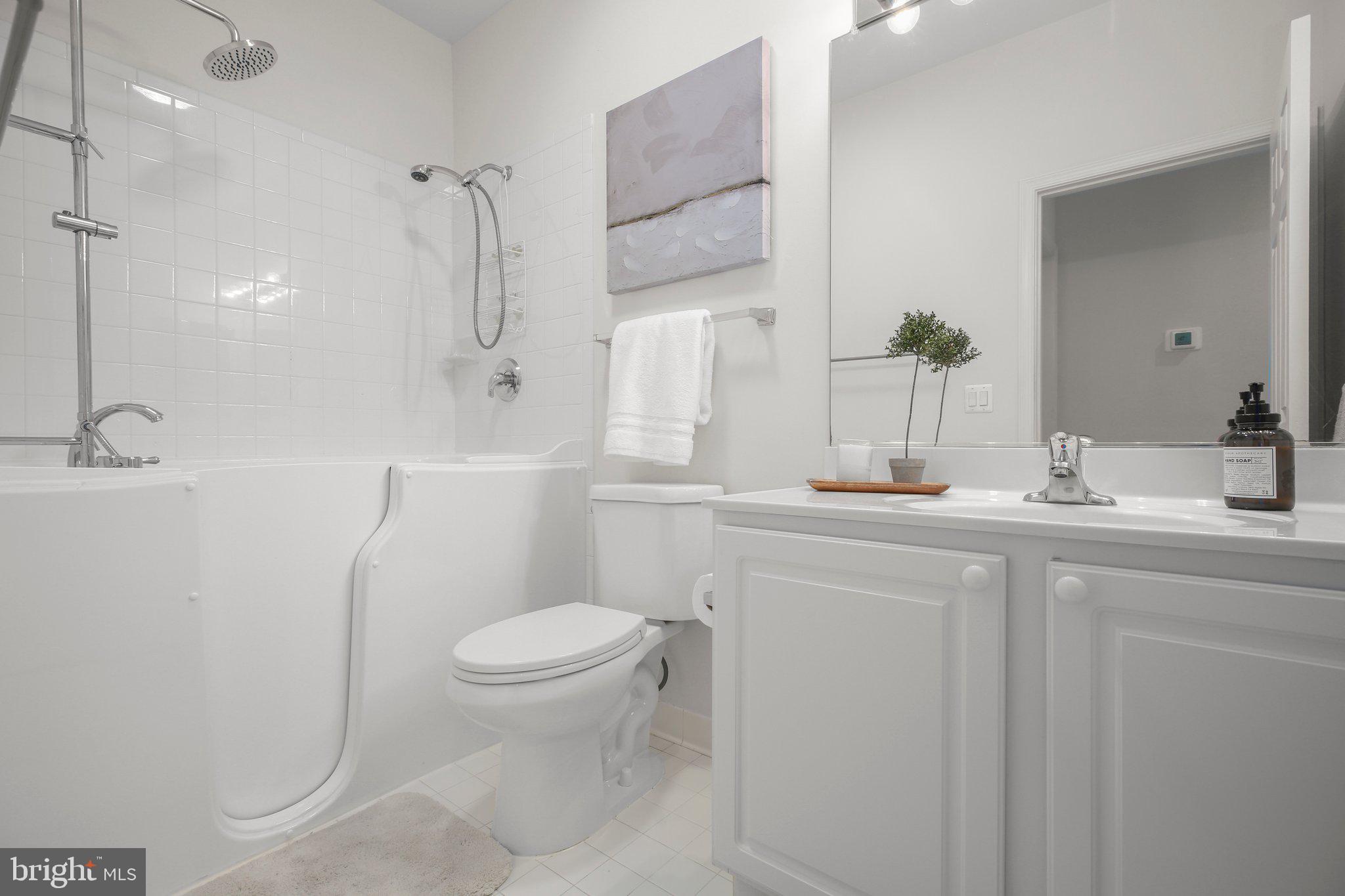 FALLS RUN - Residential