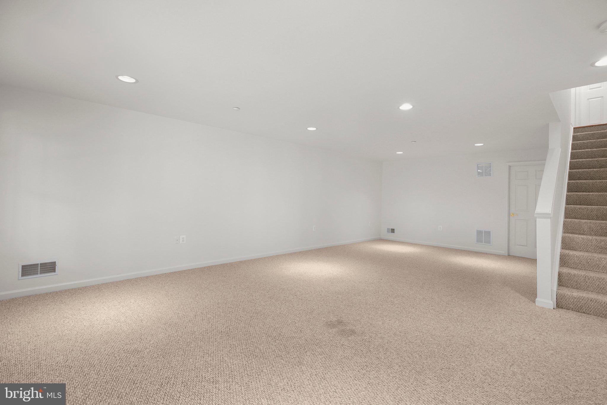 FALLS RUN - Residential