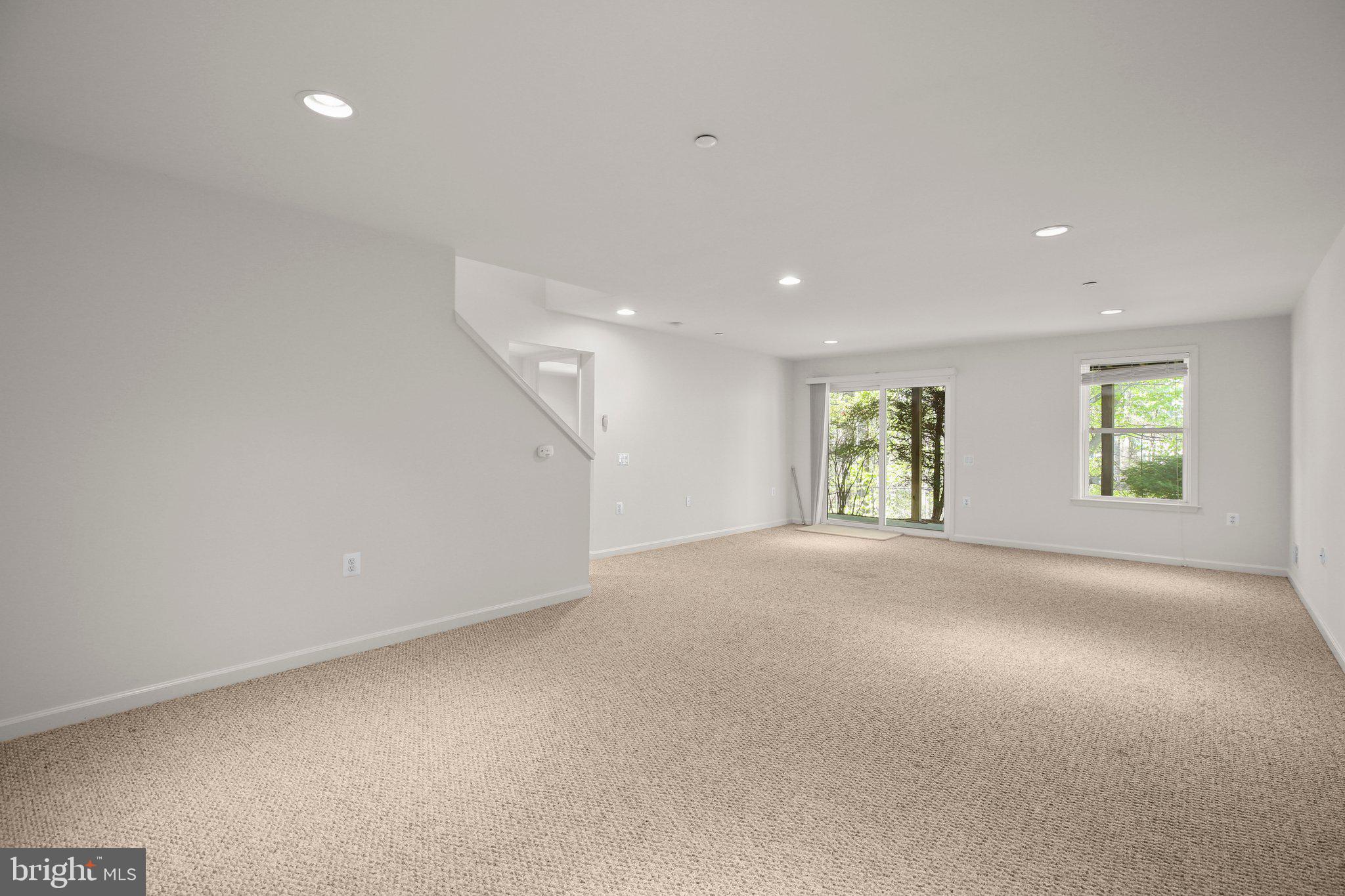 FALLS RUN - Residential