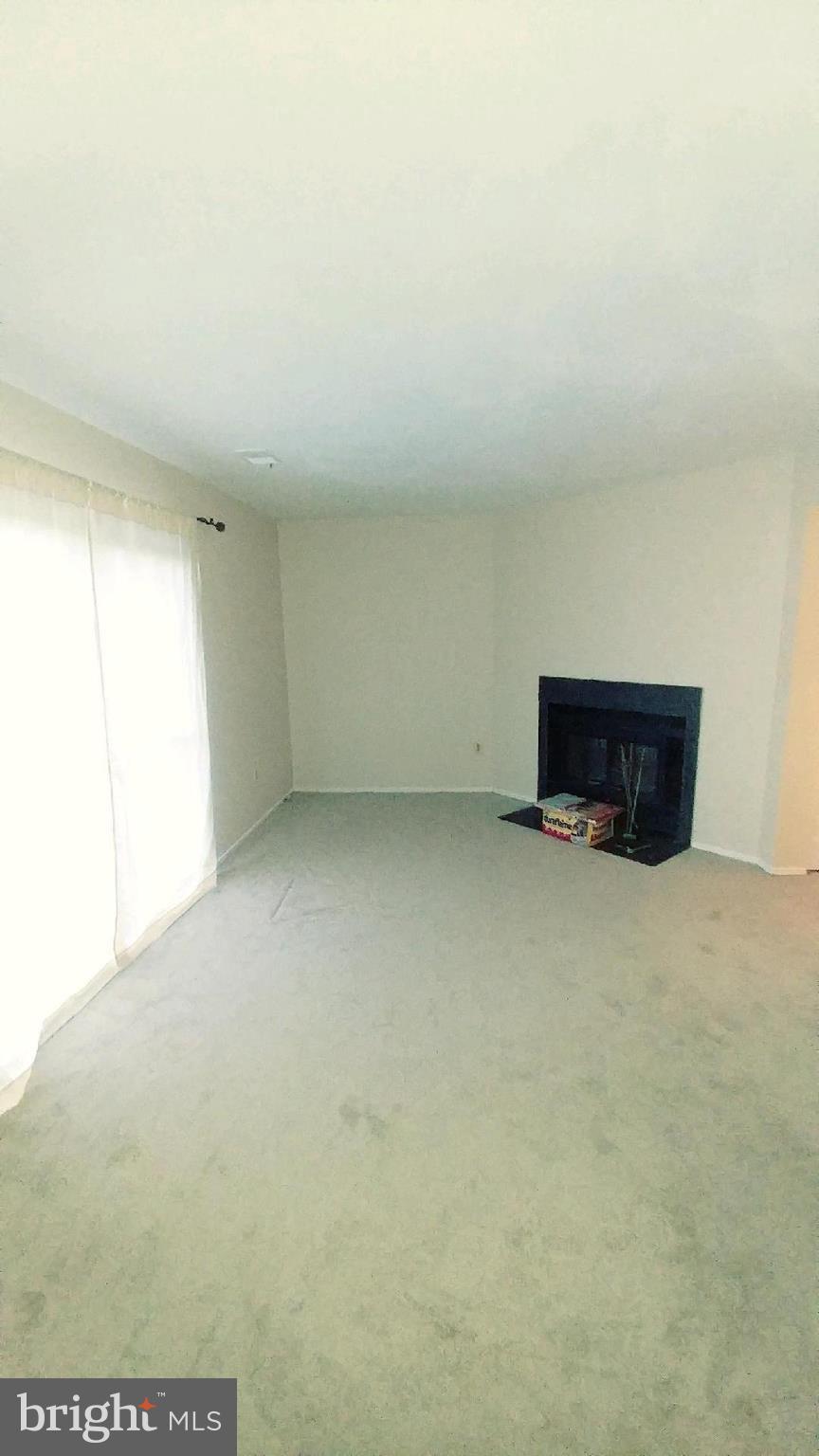 DERWOOD STATION - Residential