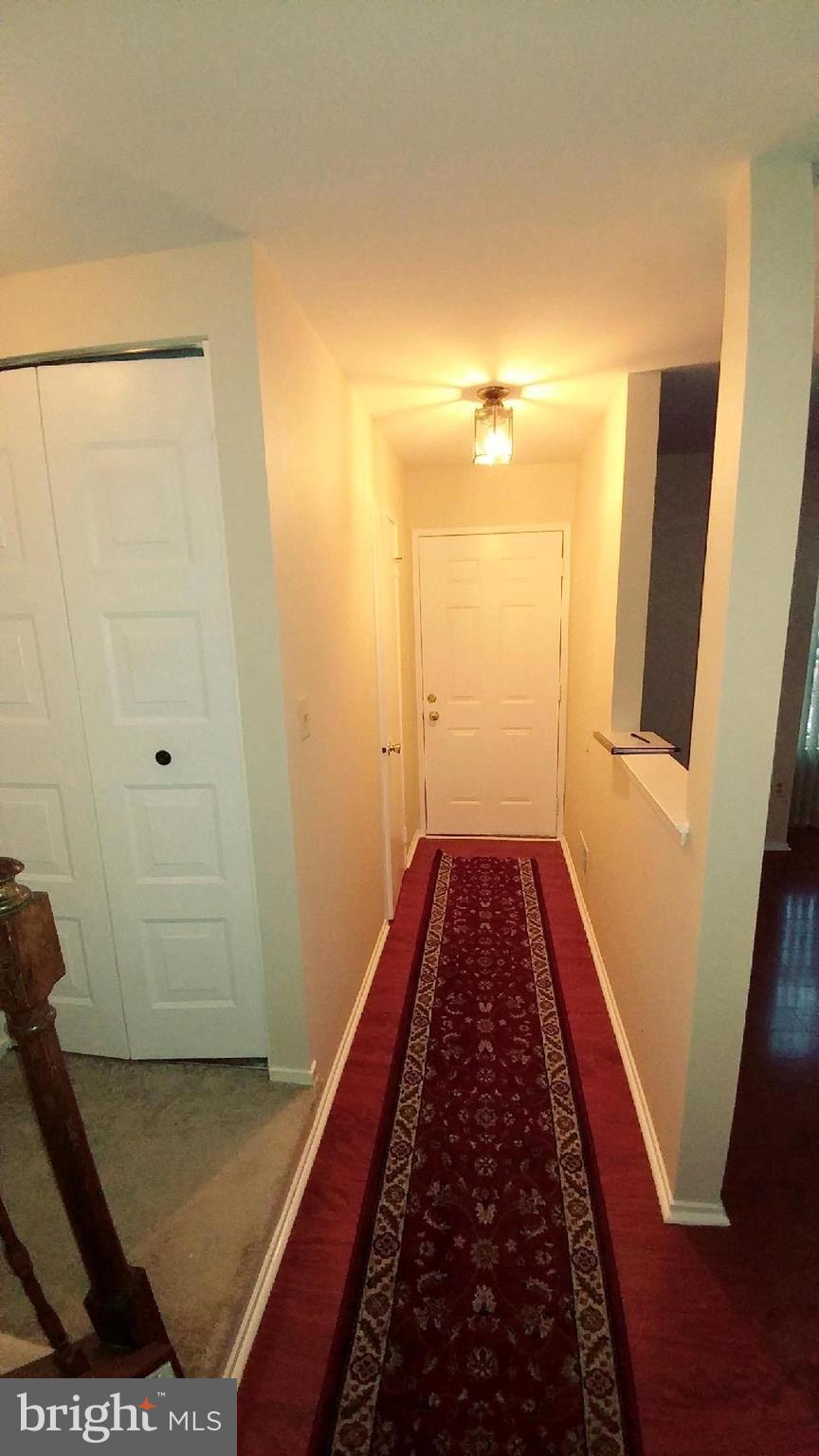 DERWOOD STATION - Residential