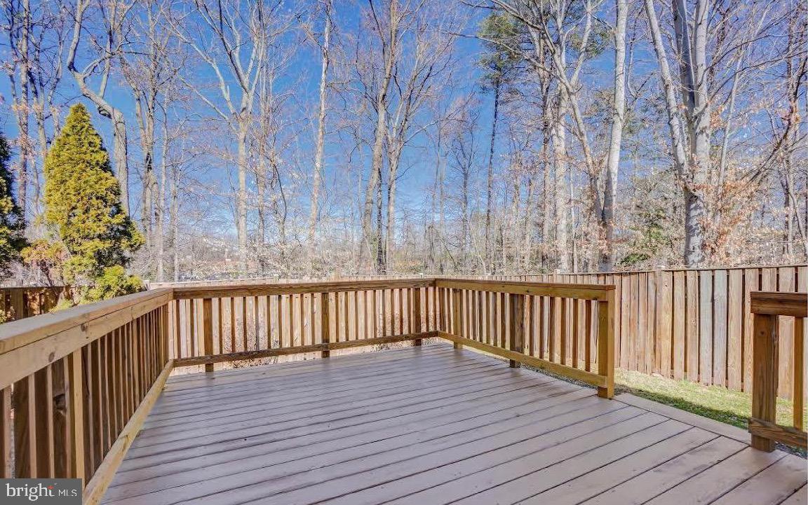 LAKE RIDGE - Residential Lease