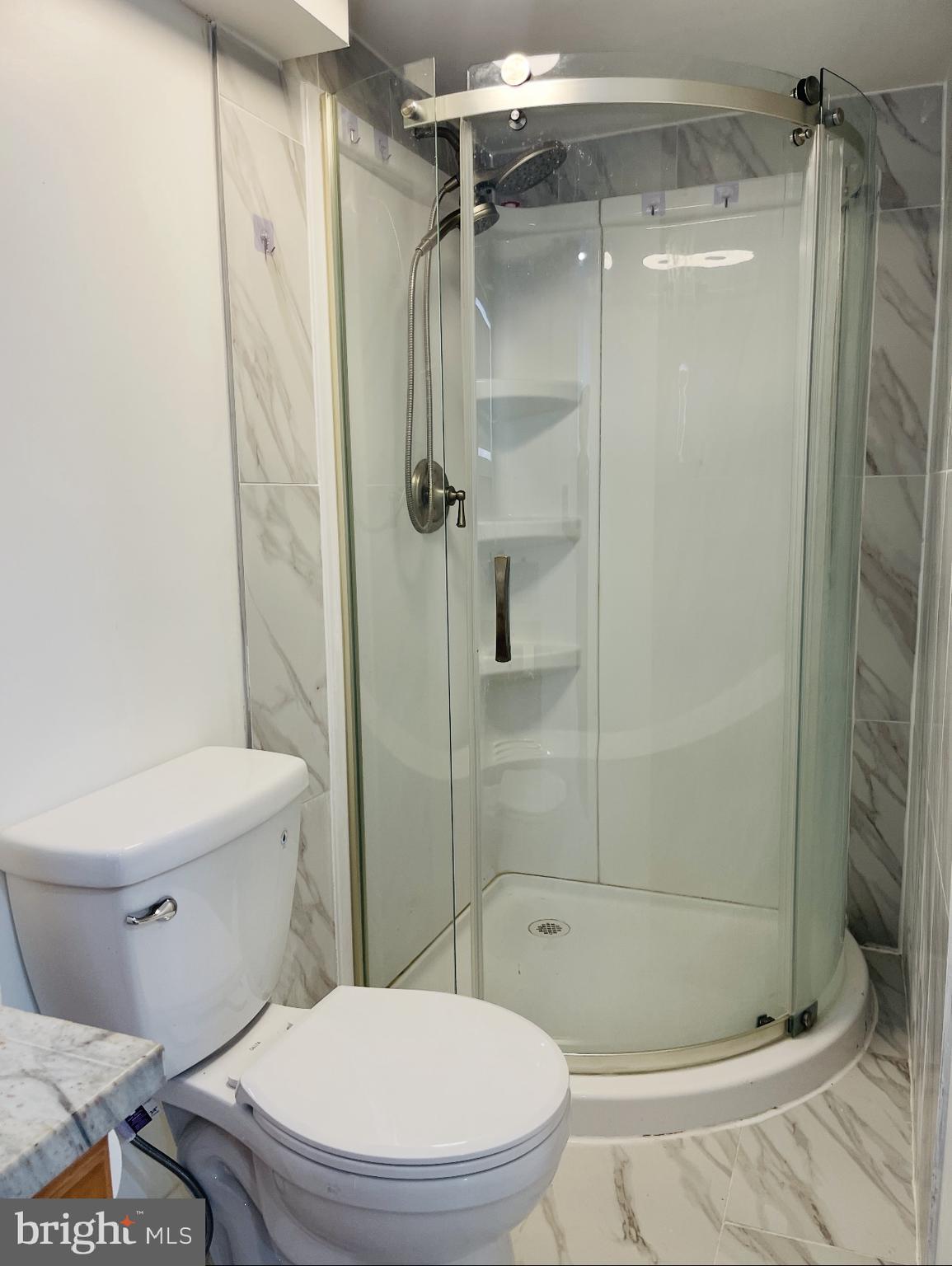 LAKE RIDGE - Residential Lease