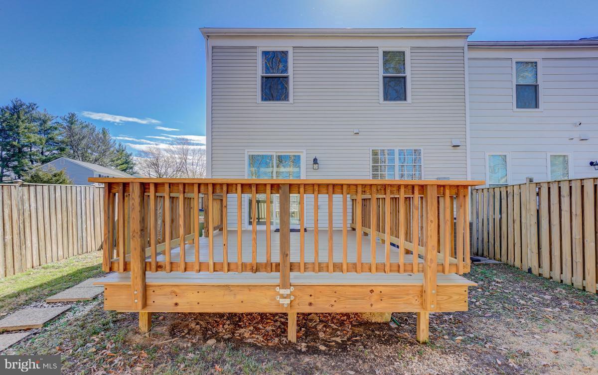 LAKE RIDGE - Residential Lease