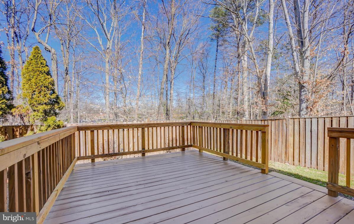 LAKE RIDGE - Residential Lease