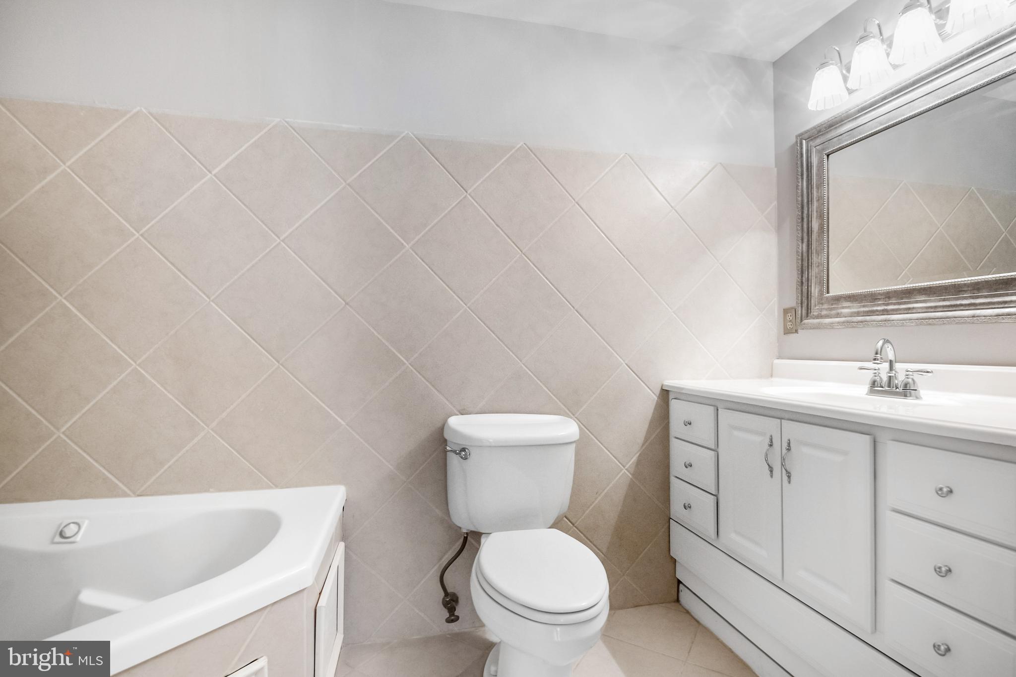 OAK VIEW VILLAGE - Residential