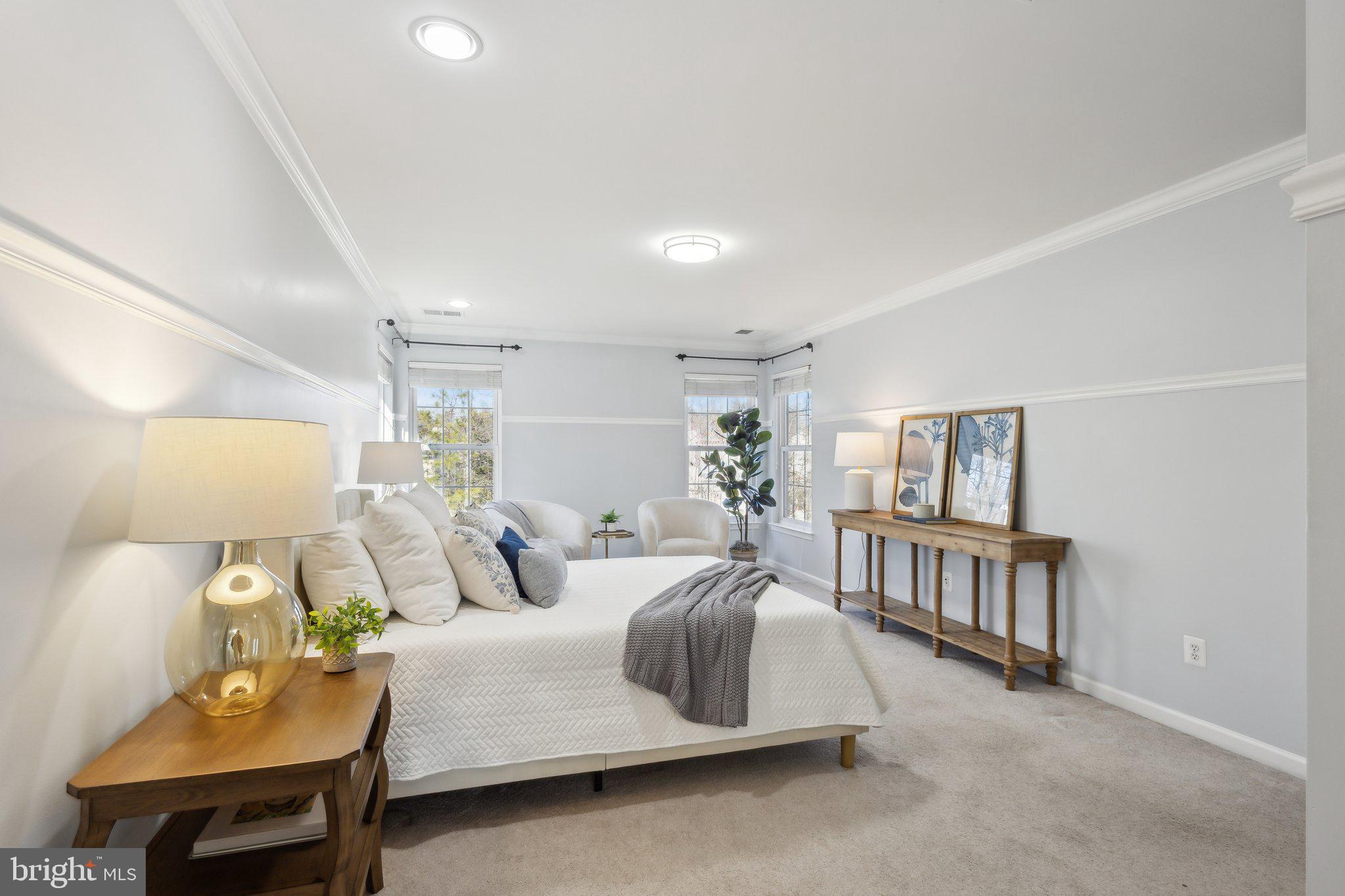 SOUTH RIDING - Residential