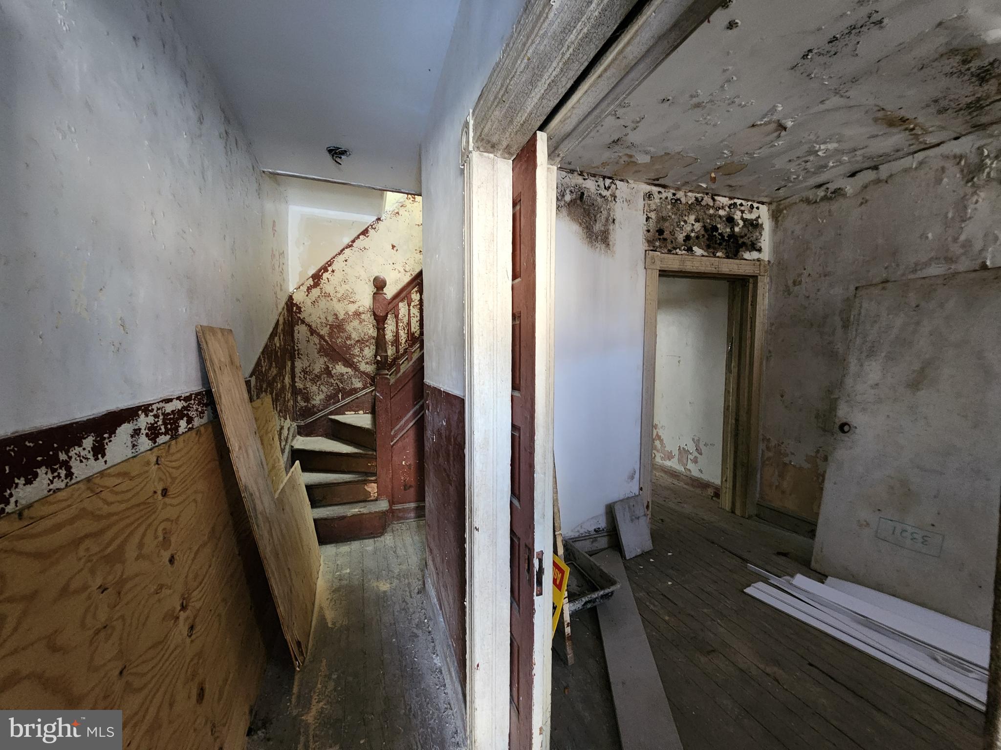 SANDTOWN-WINCHESTER - Residential