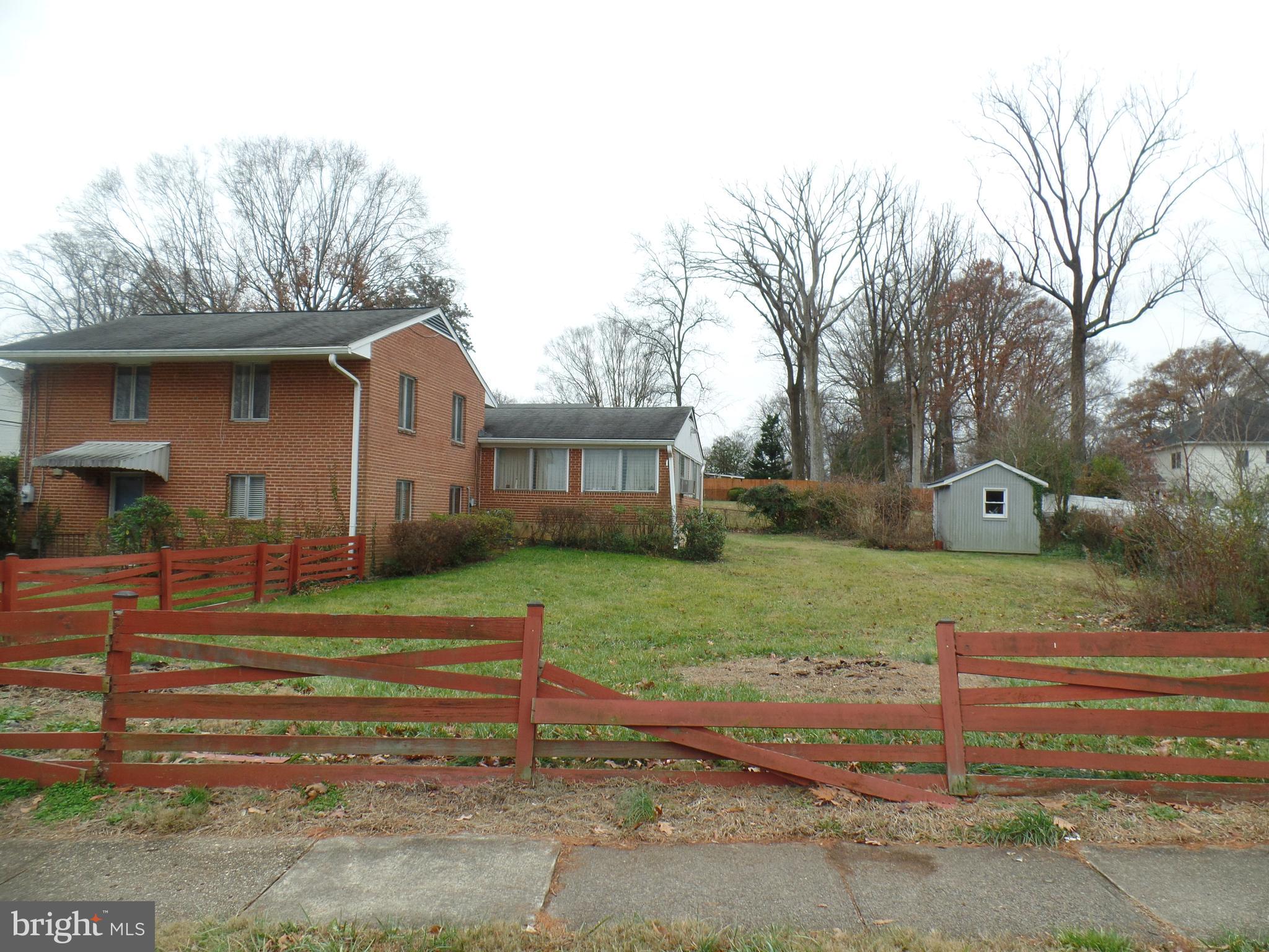 NORTH SPRINGFIELD - Residential