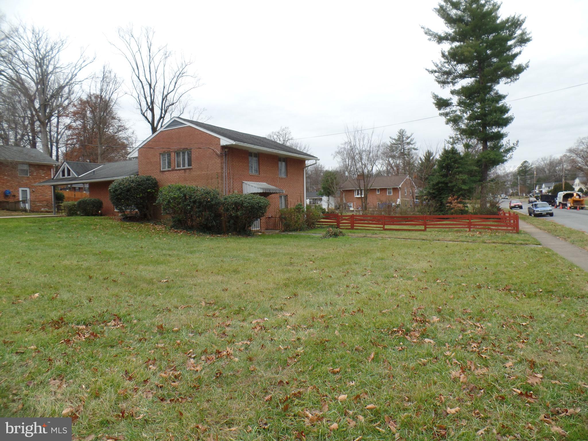 NORTH SPRINGFIELD - Residential