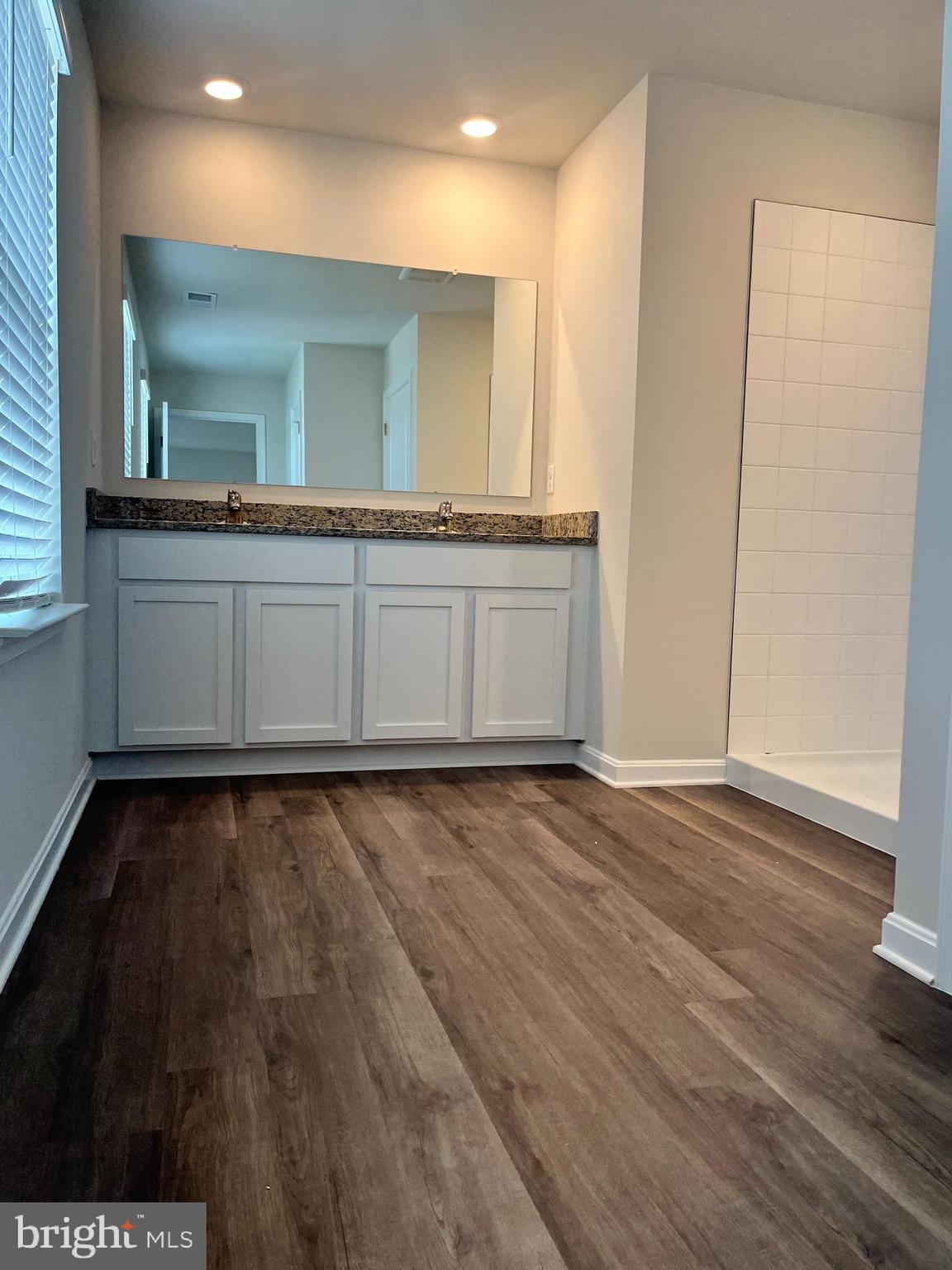 MAGNOLIA SPRINGS - Residential Lease