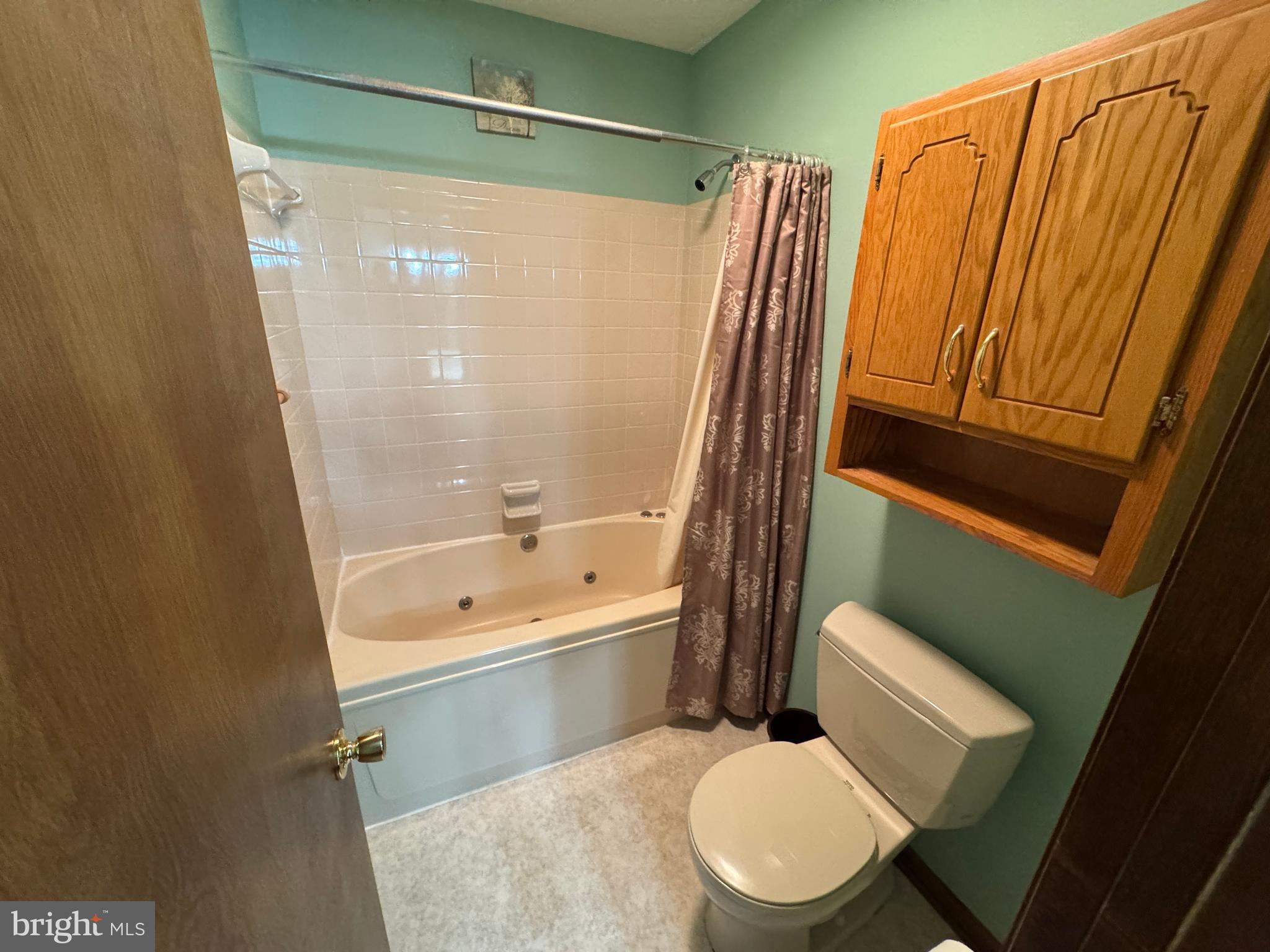 GERRARD ACRES - Residential