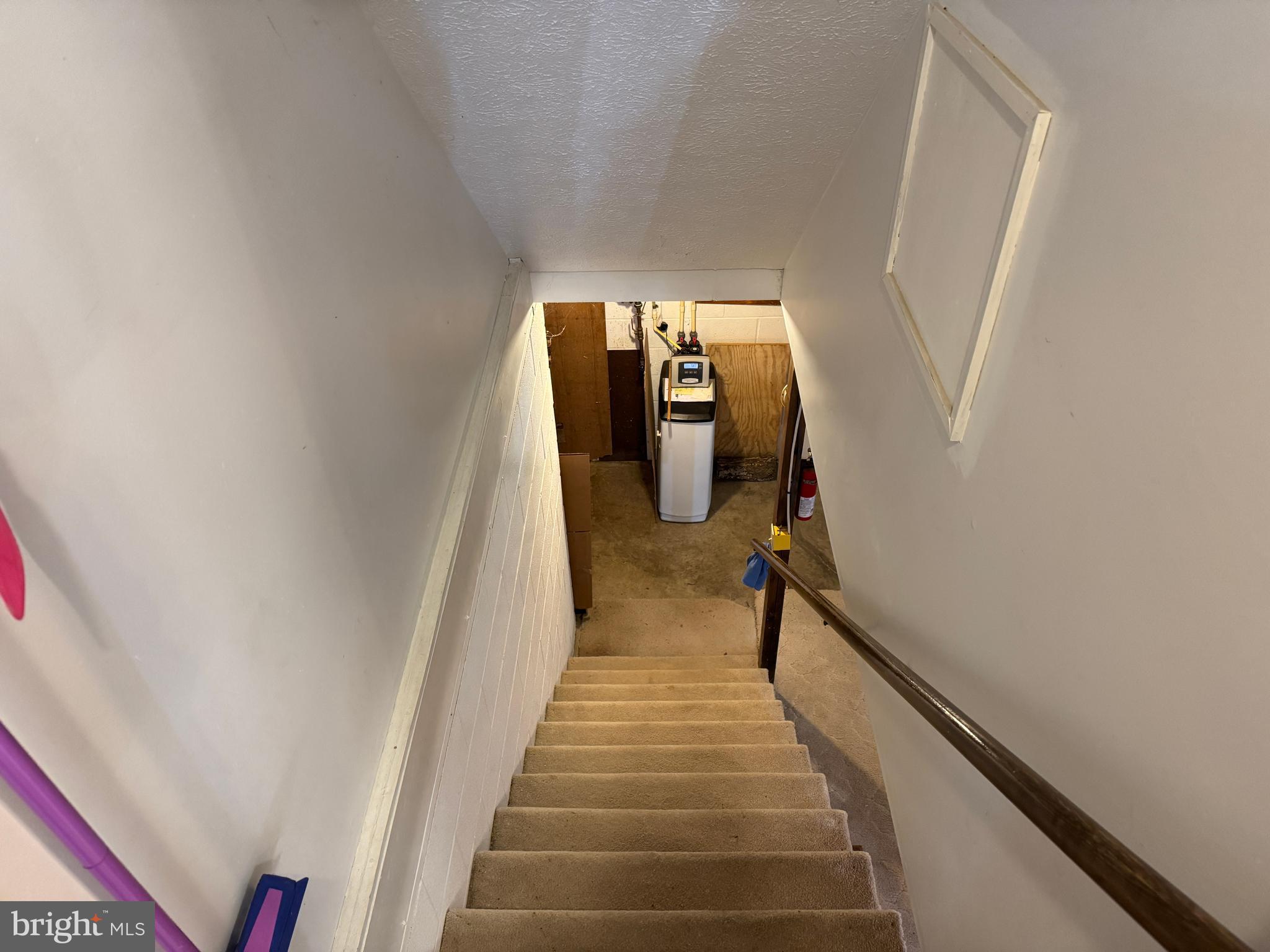 GERRARD ACRES - Residential