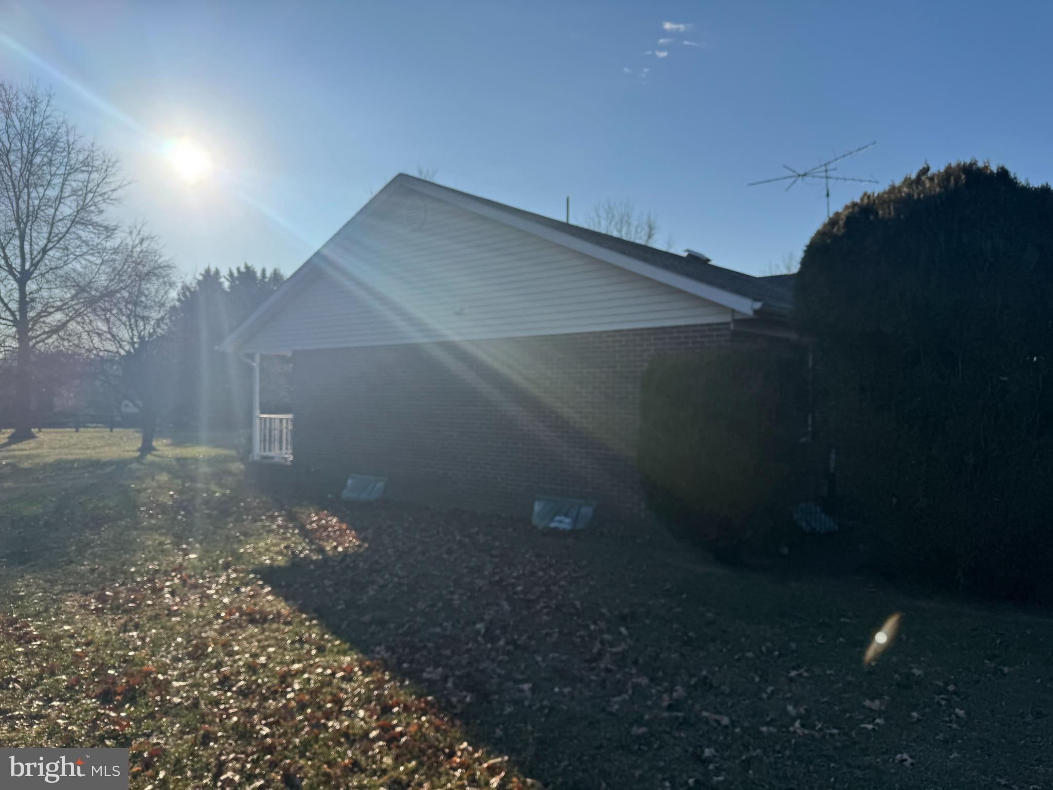 GERRARD ACRES - Residential