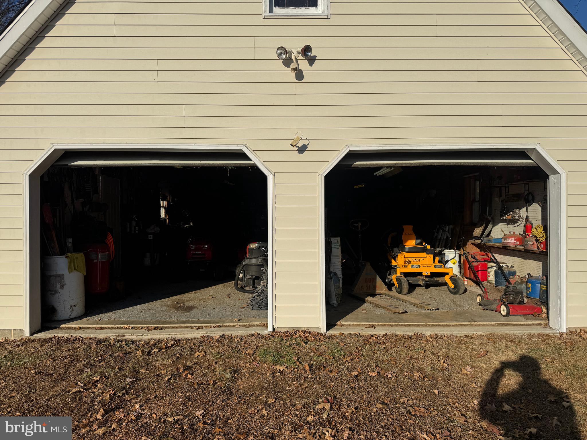 GERRARD ACRES - Residential