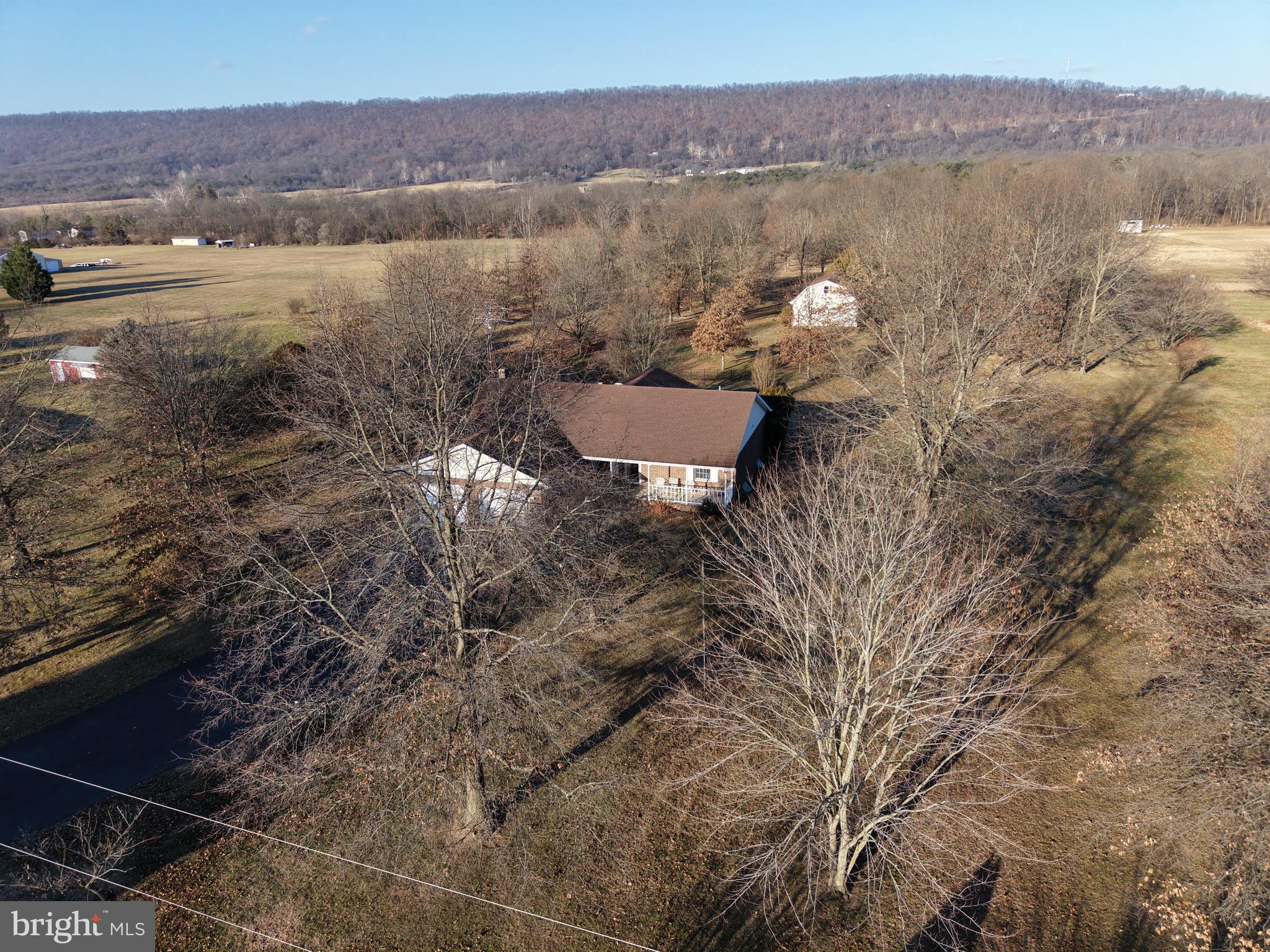 GERRARD ACRES - Residential