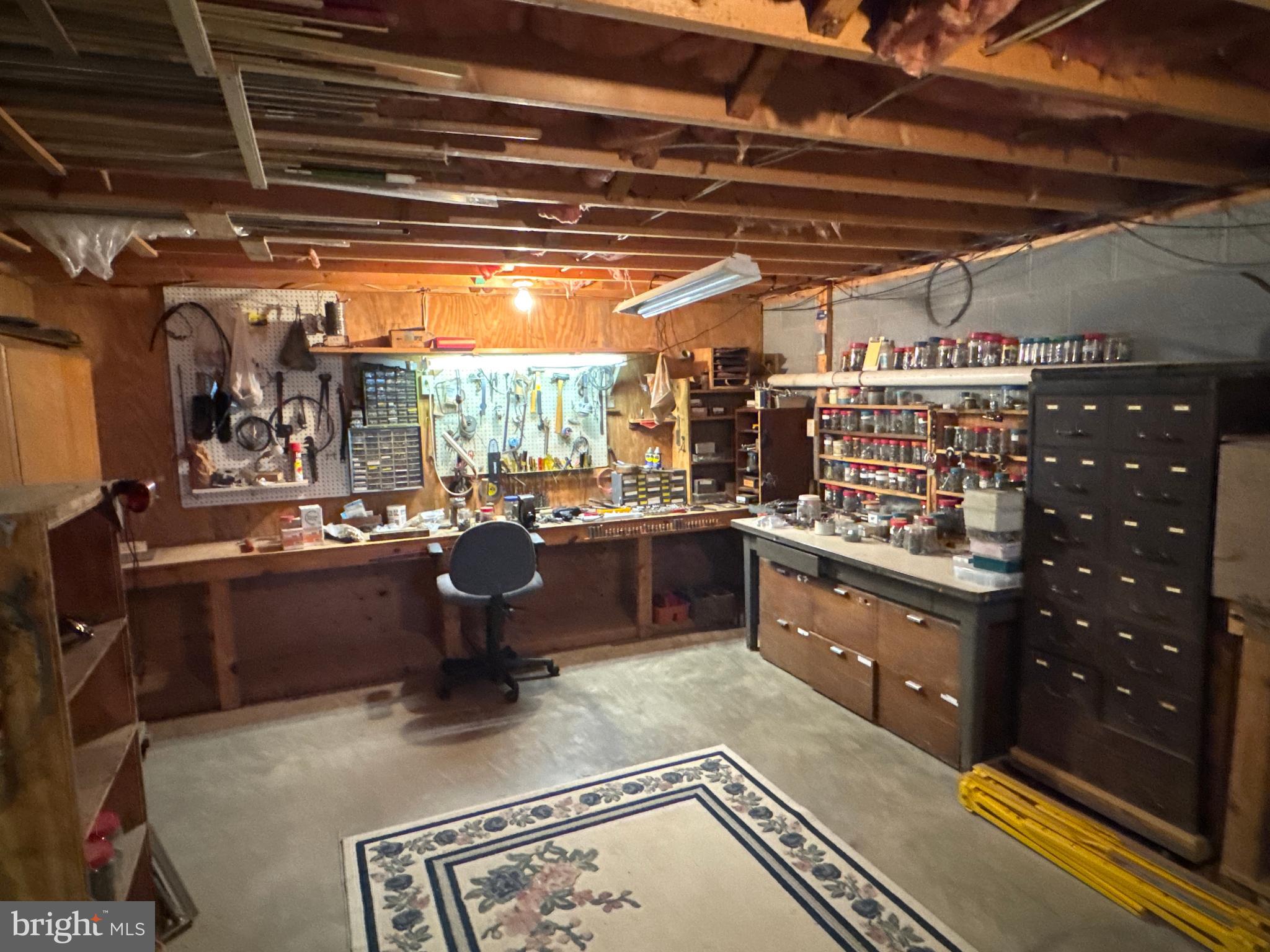 GERRARD ACRES - Residential