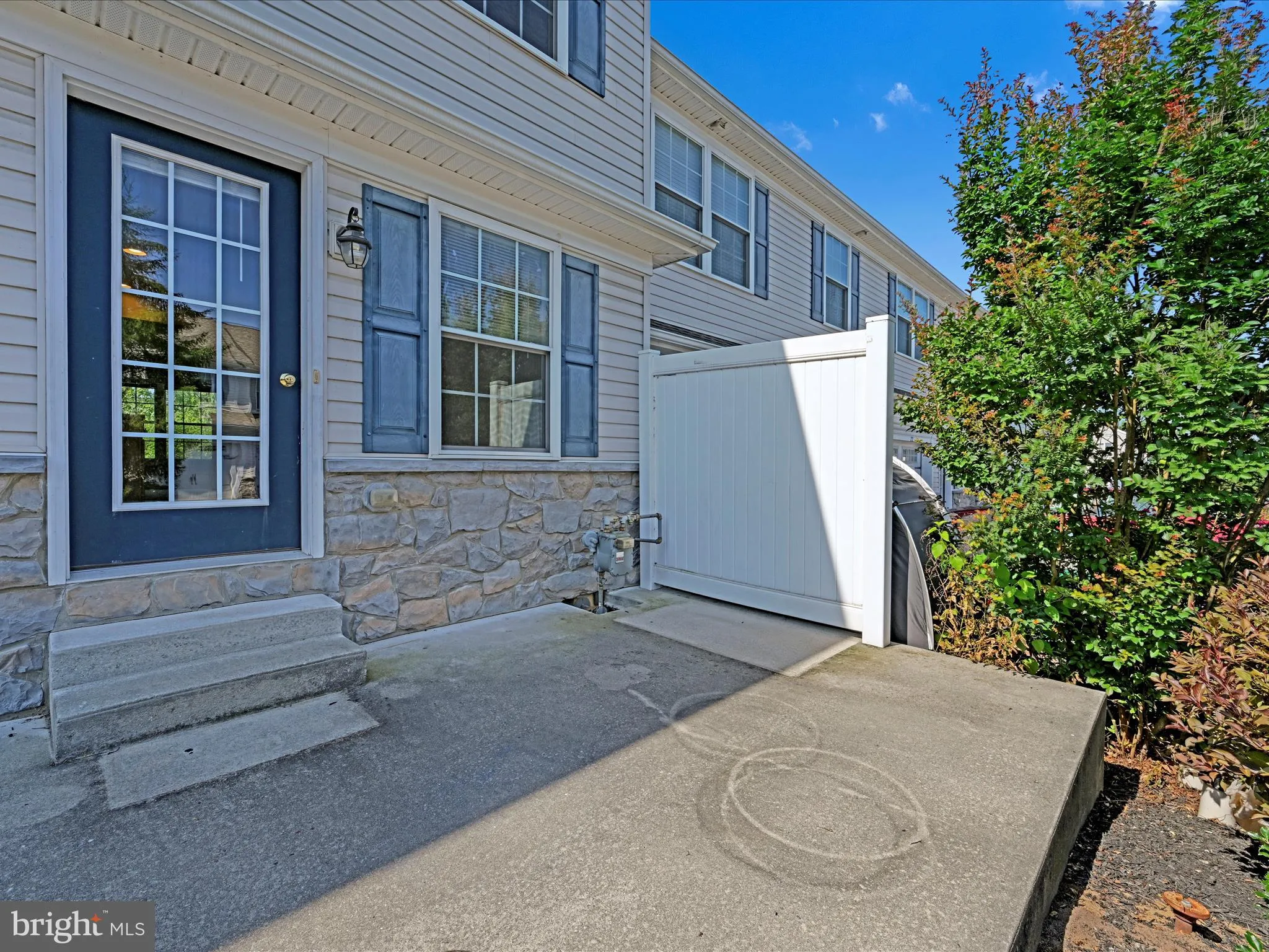 Leola, Pennsylvania 17540, United States, 3 Bedrooms Bedrooms, ,3 BathroomsBathrooms,Residential,Coming Soon,163576