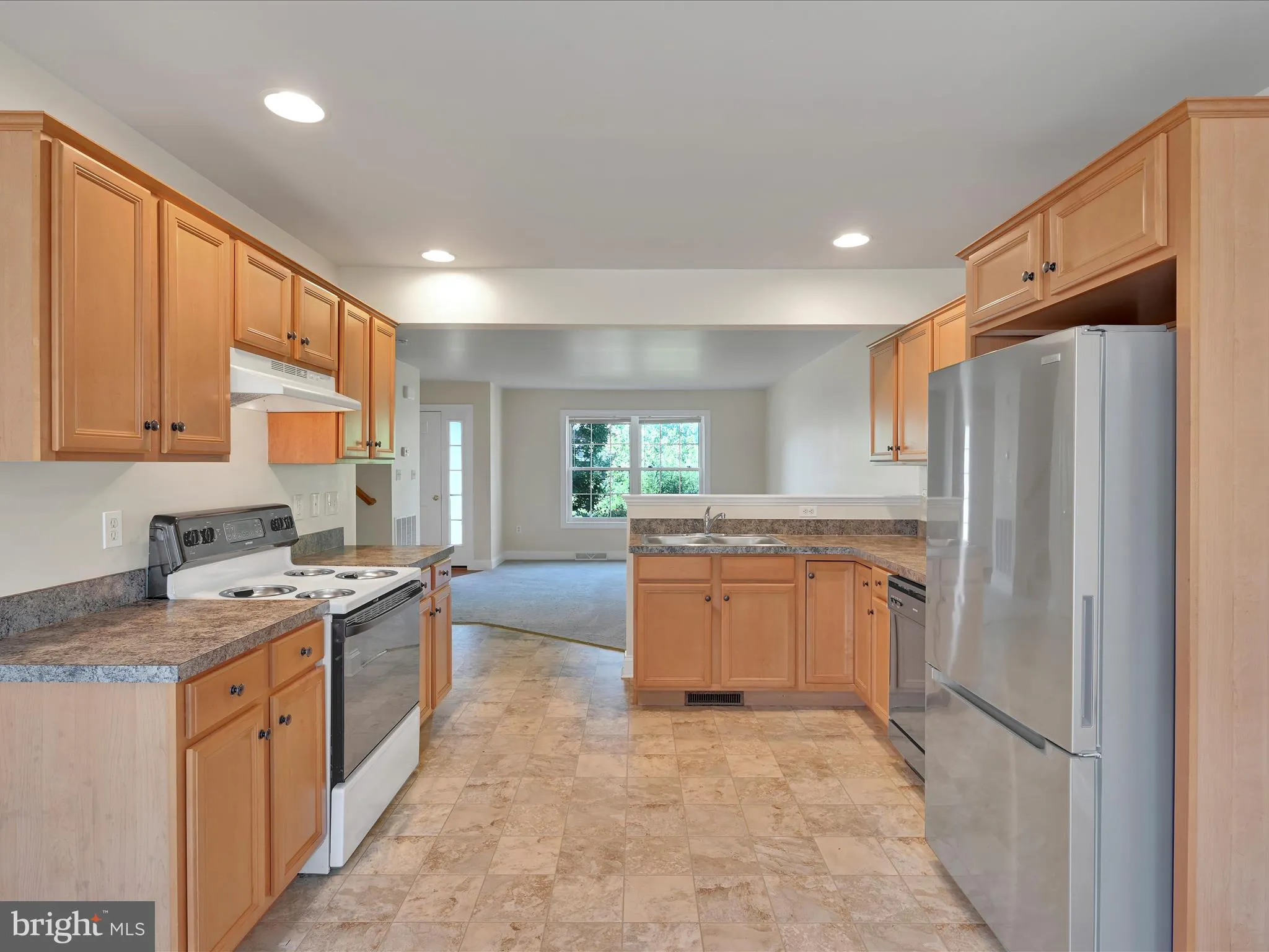 Leola, Pennsylvania 17540, United States, 3 Bedrooms Bedrooms, ,3 BathroomsBathrooms,Residential,Coming Soon,163576