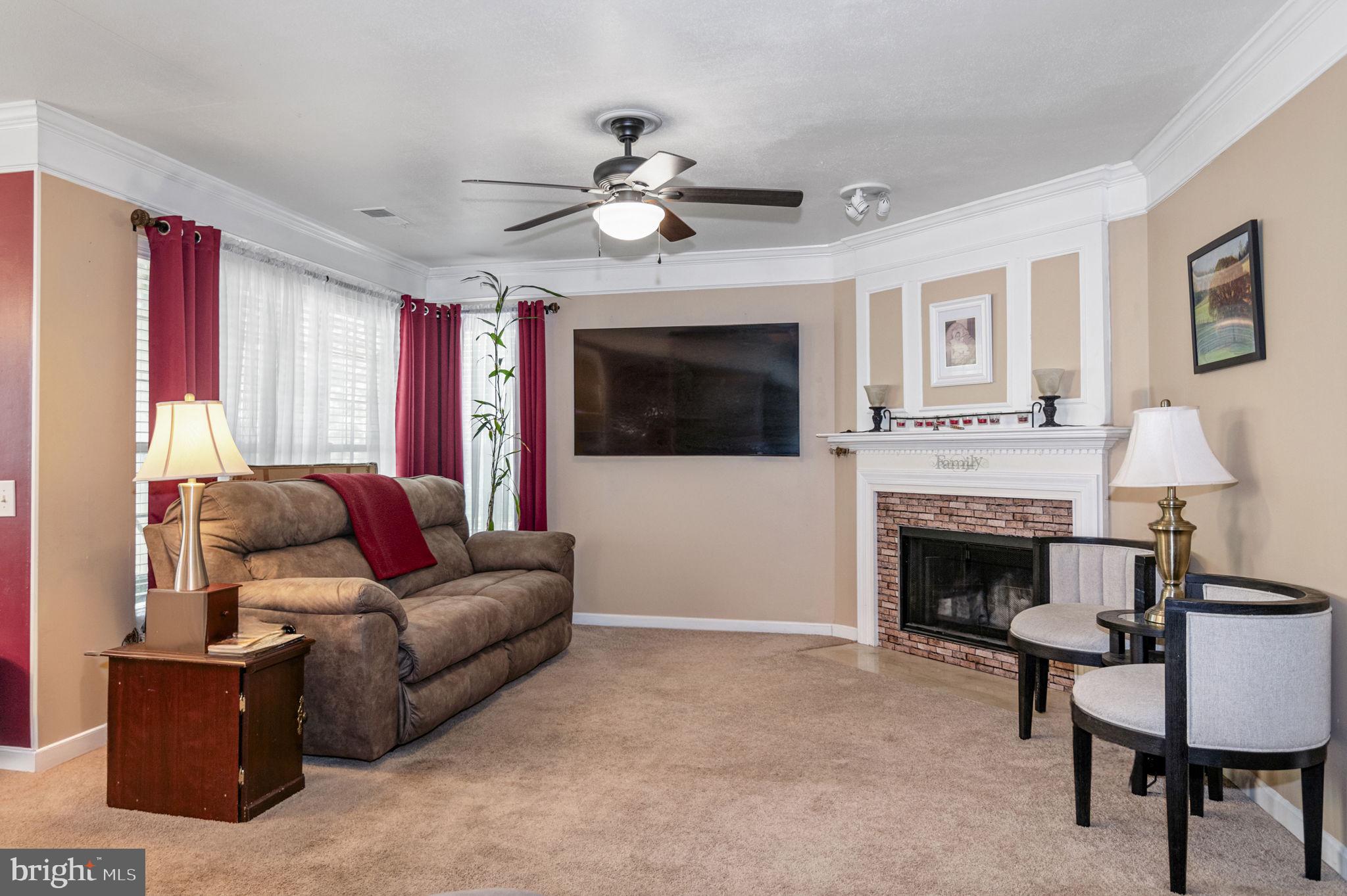 BULL RUN CONDO - Residential