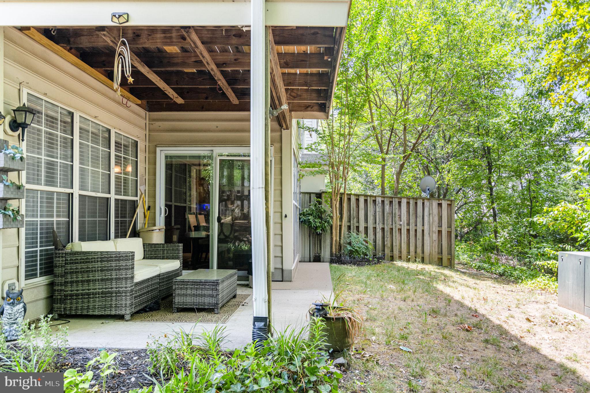 BULL RUN CONDO - Residential