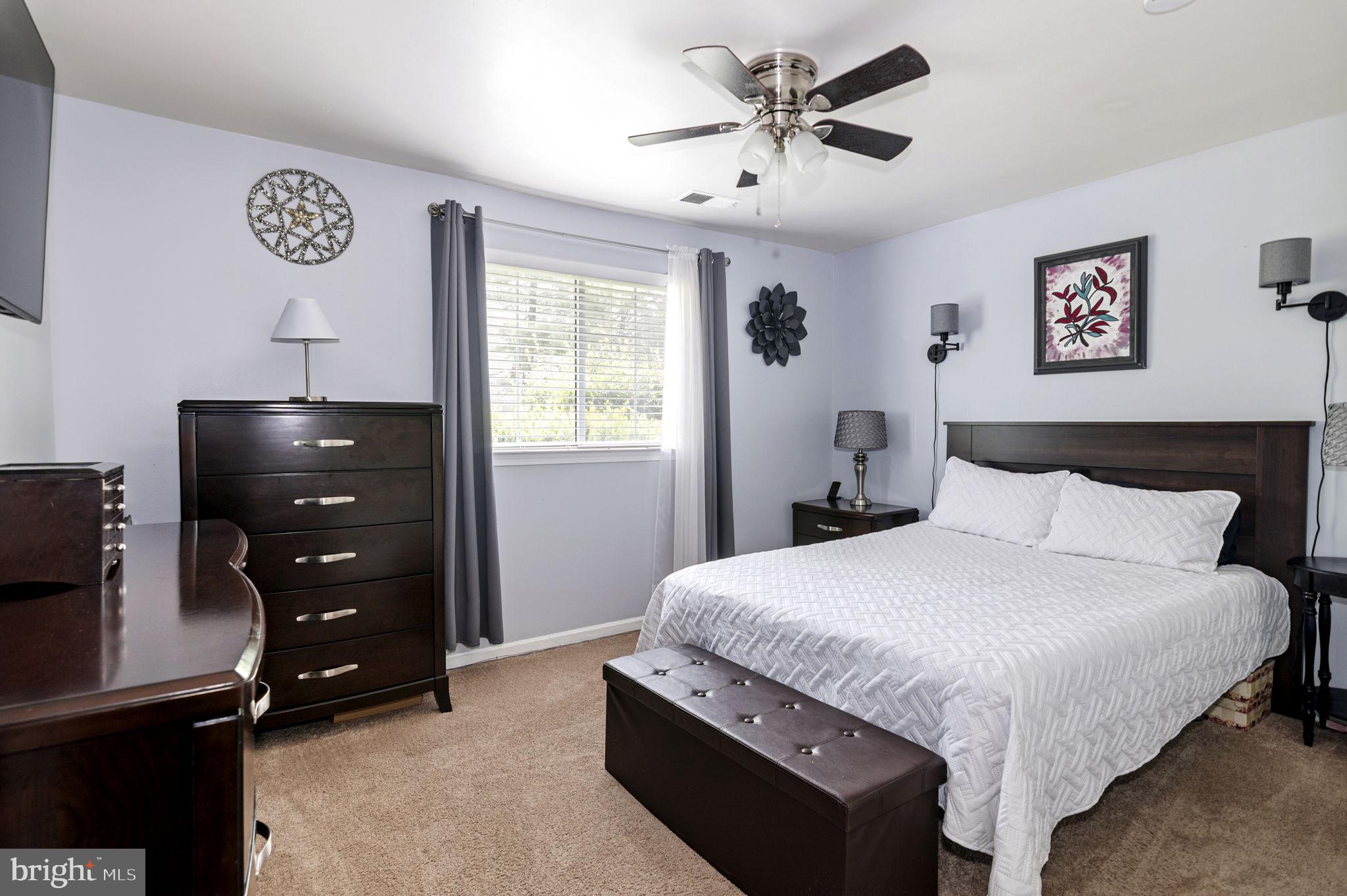 BULL RUN CONDO - Residential