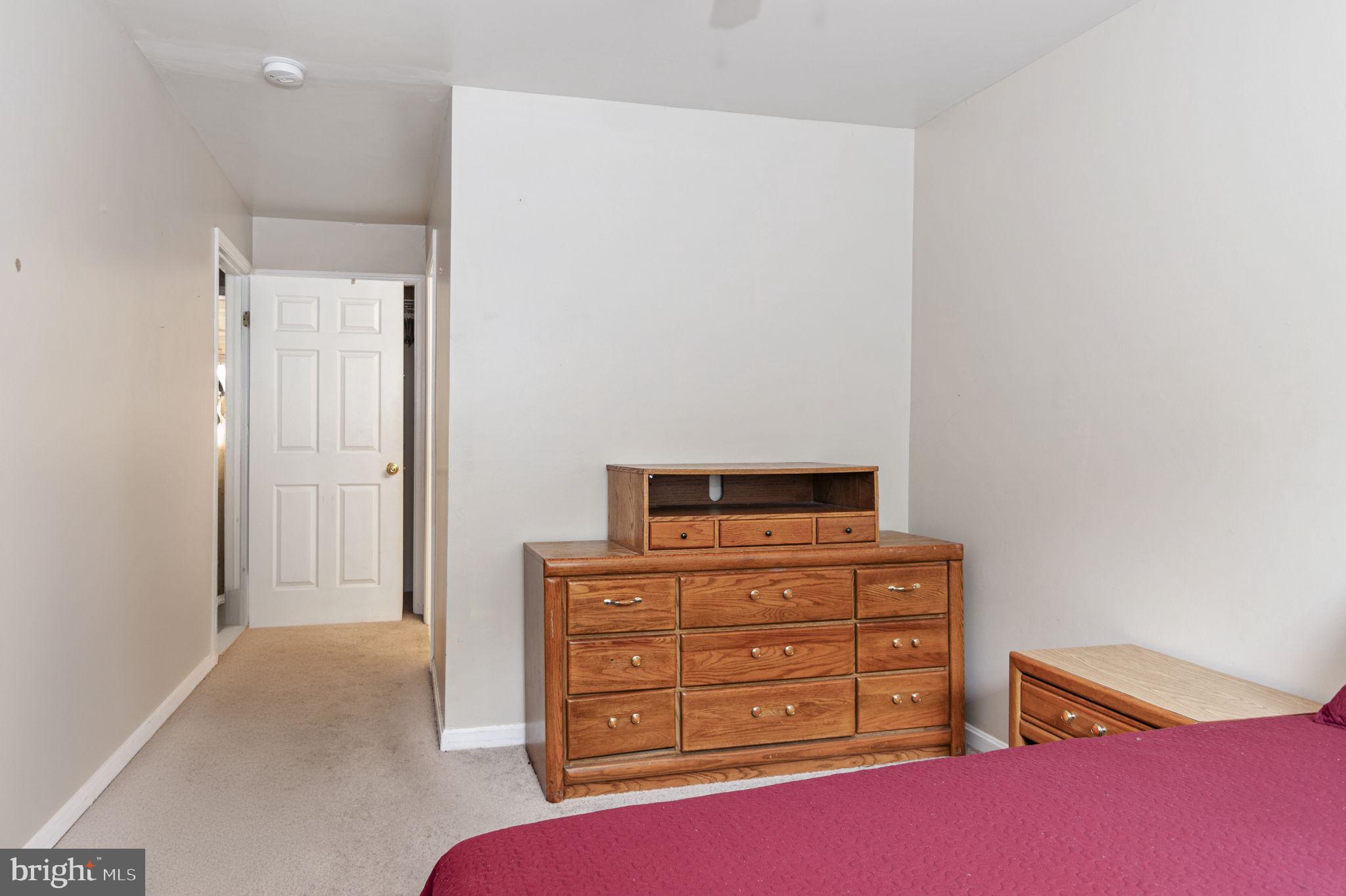 BULL RUN CONDO - Residential