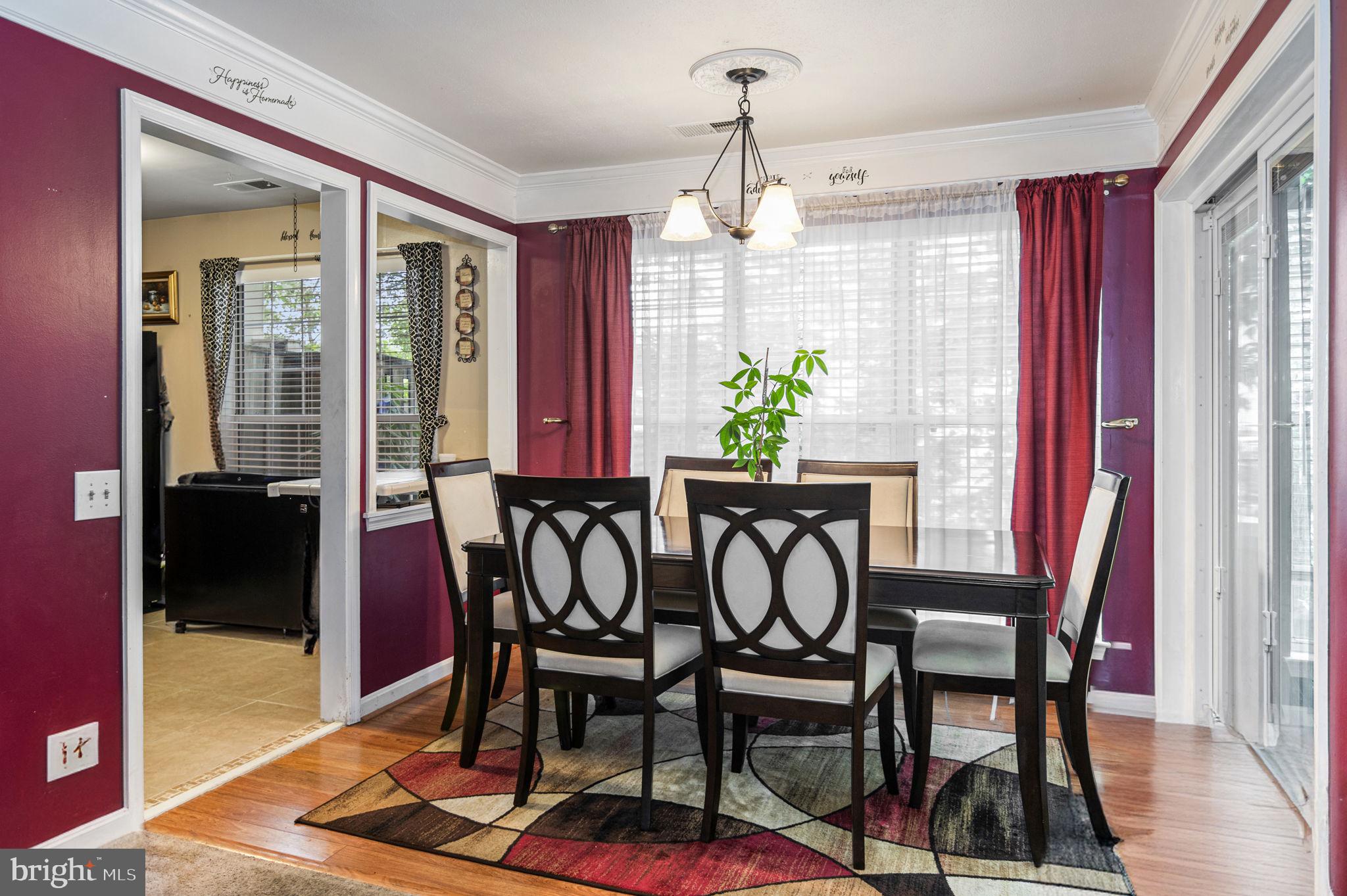 BULL RUN CONDO - Residential