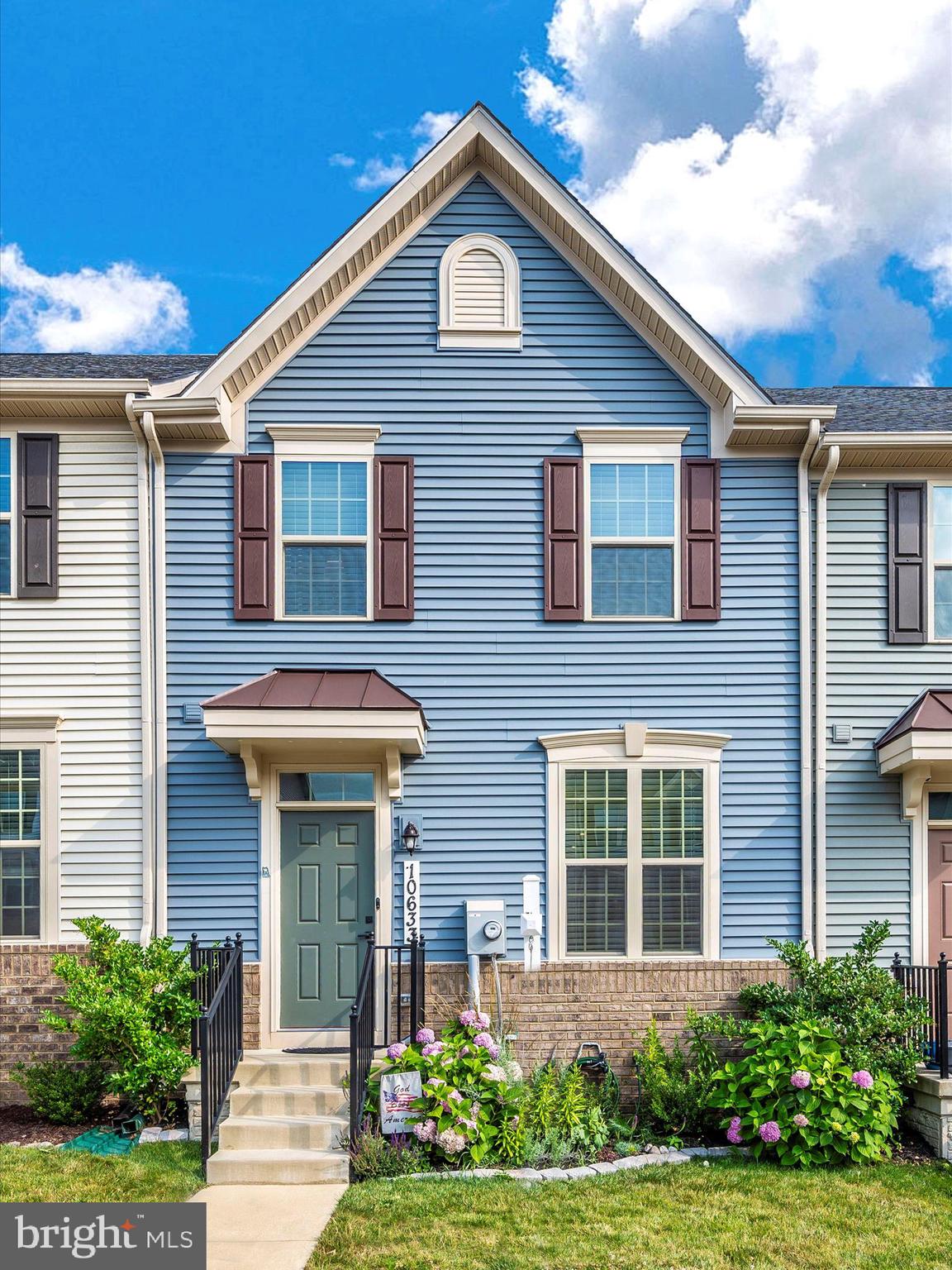 LAKE LINGANORE - Residential