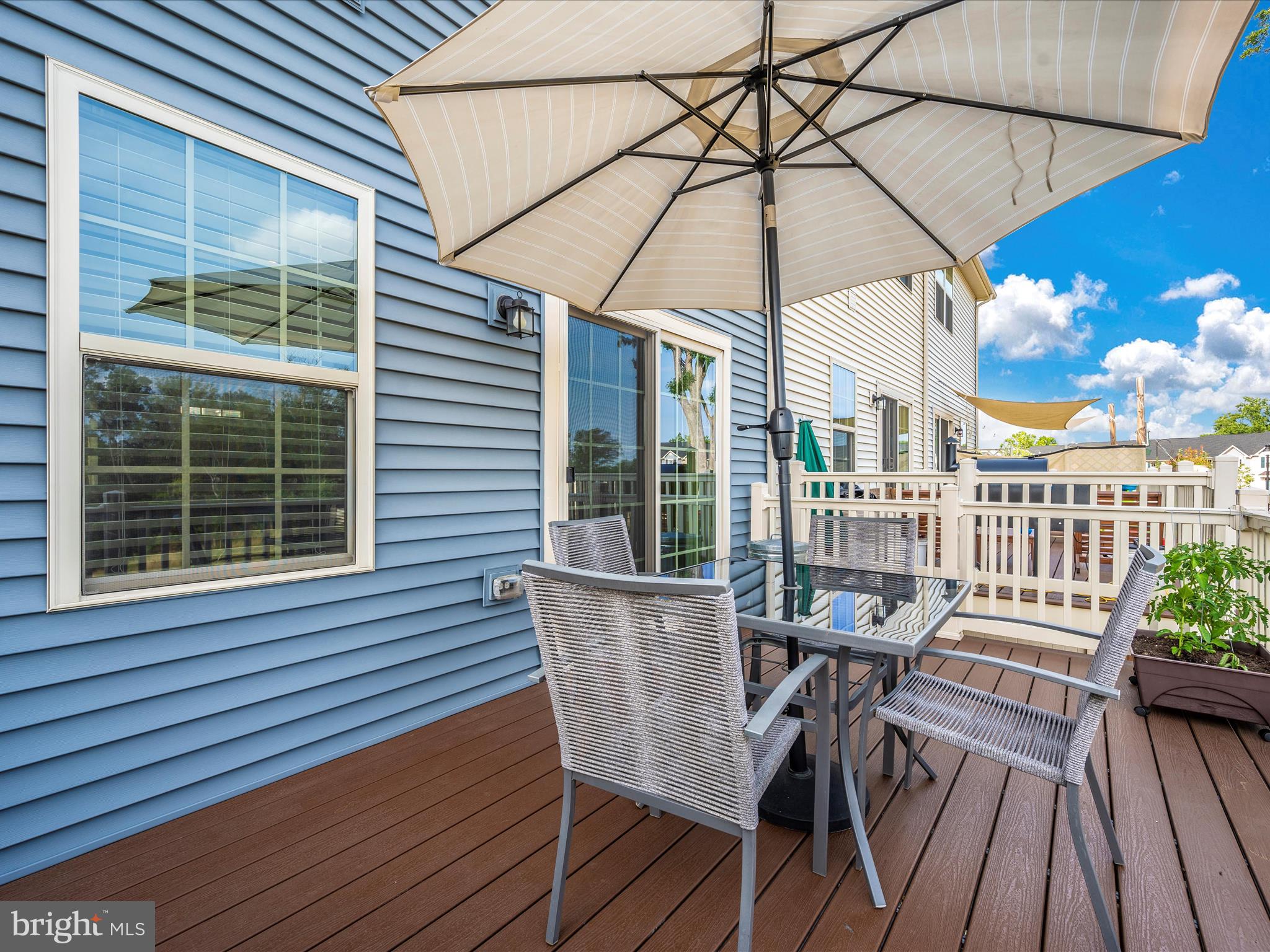 LAKE LINGANORE - Residential