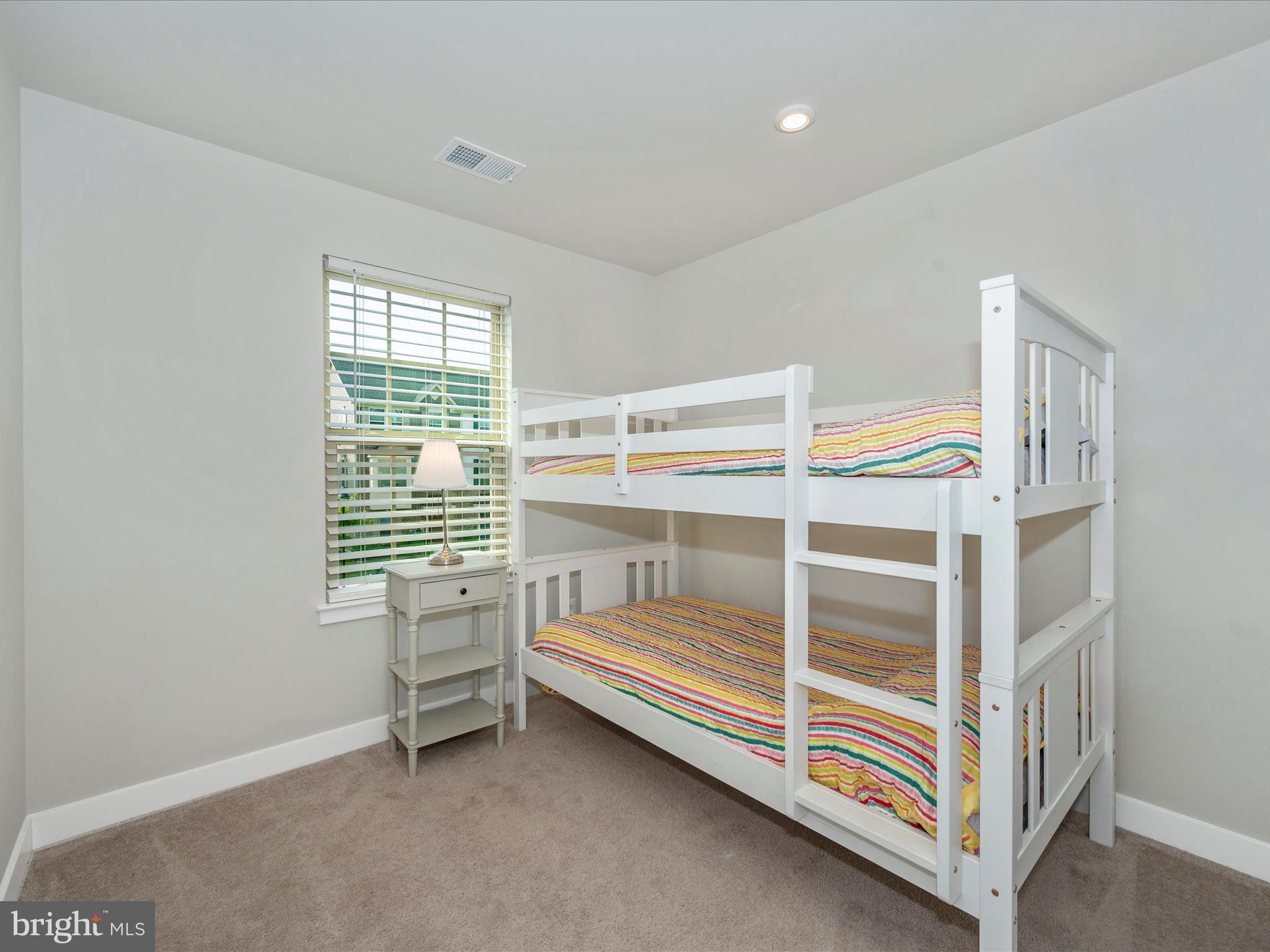 LAKE LINGANORE - Residential