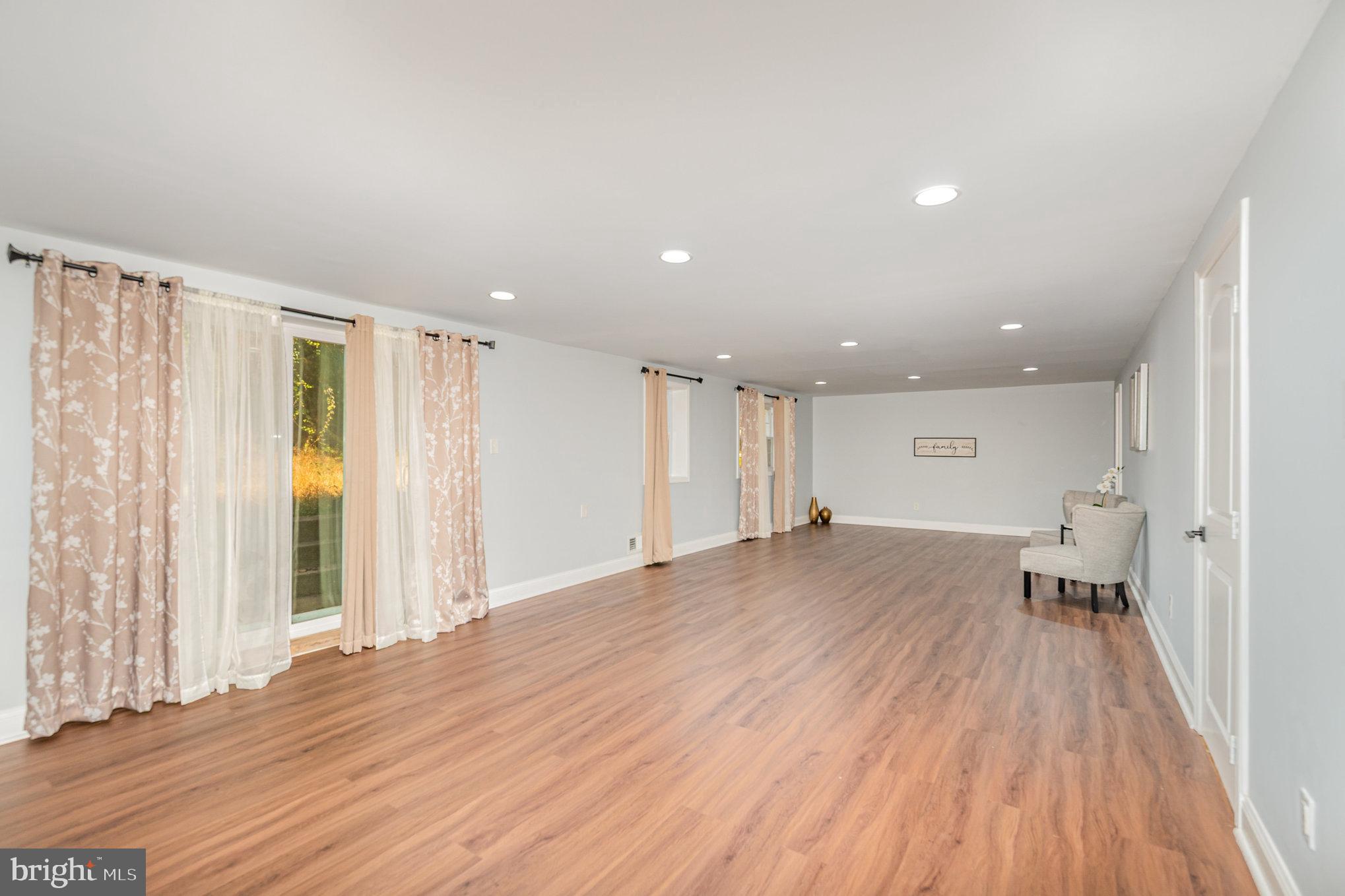 LONGFELLOW - Residential