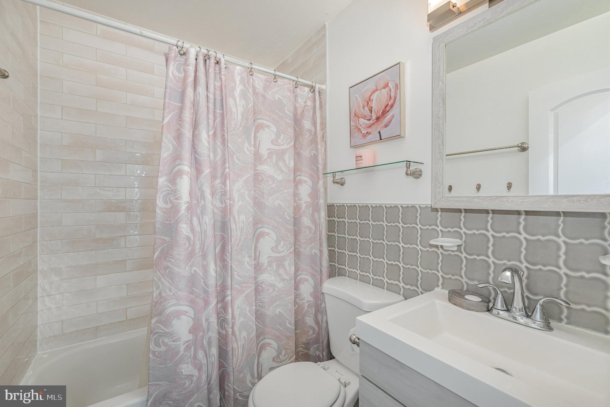 LONGFELLOW - Residential