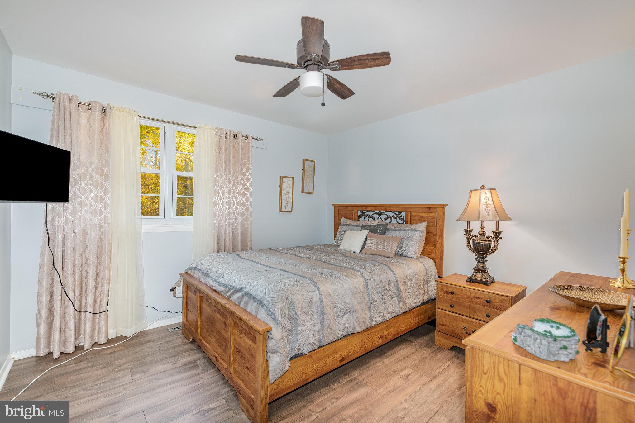 LONGFELLOW - Residential