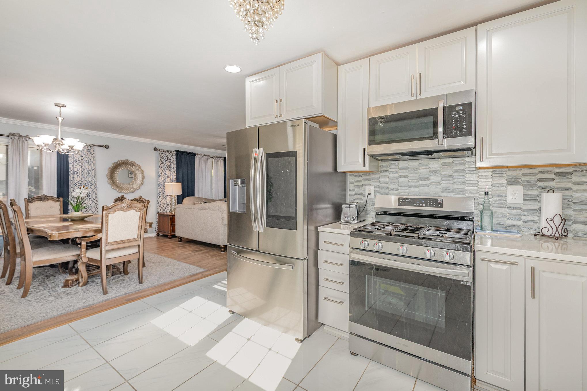 LONGFELLOW - Residential