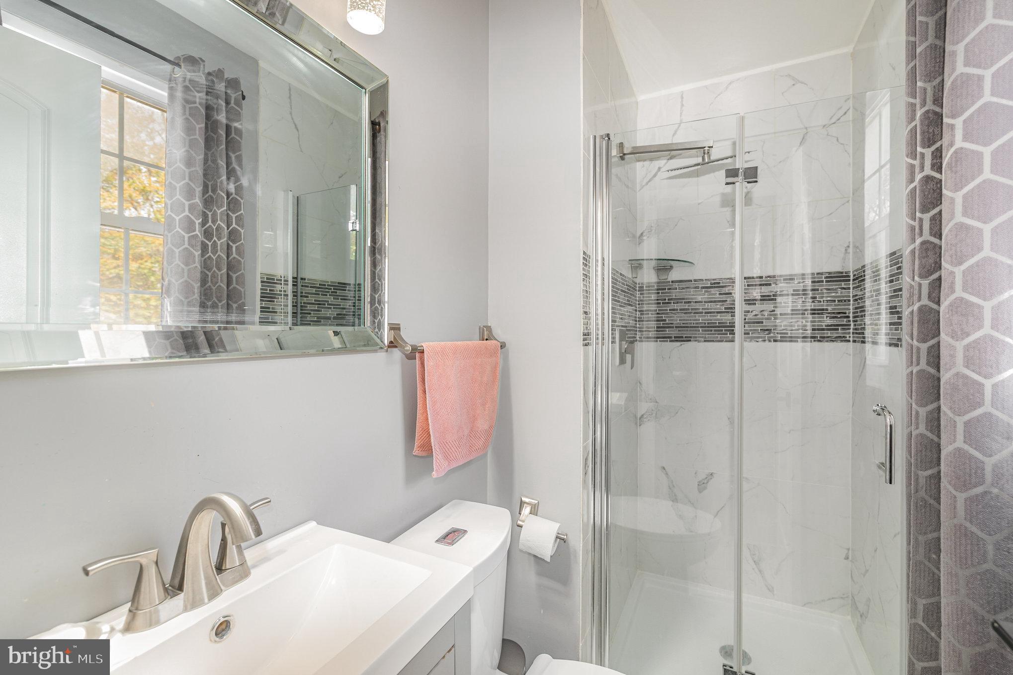 LONGFELLOW - Residential