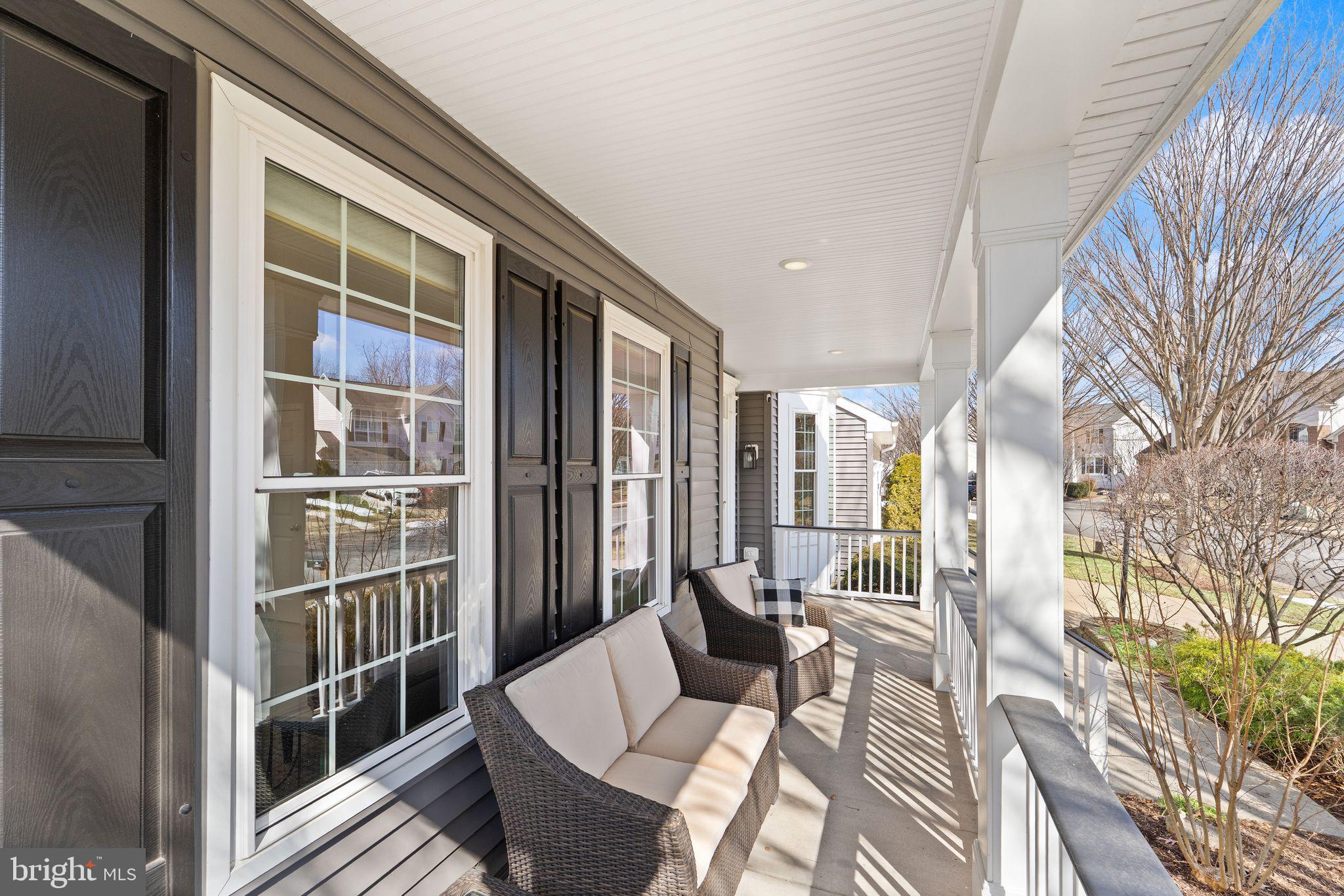 ASHBURN VILLAGE - Residential