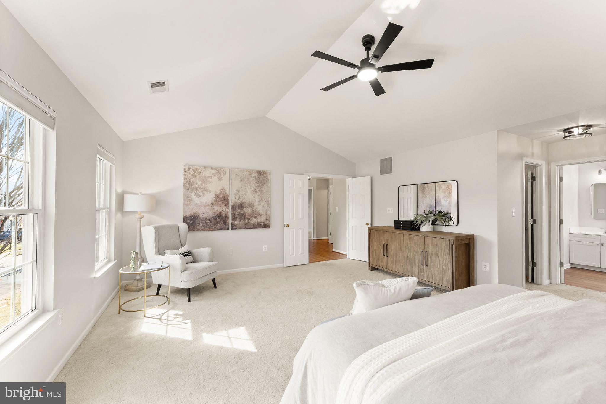 ASHBURN VILLAGE - Residential