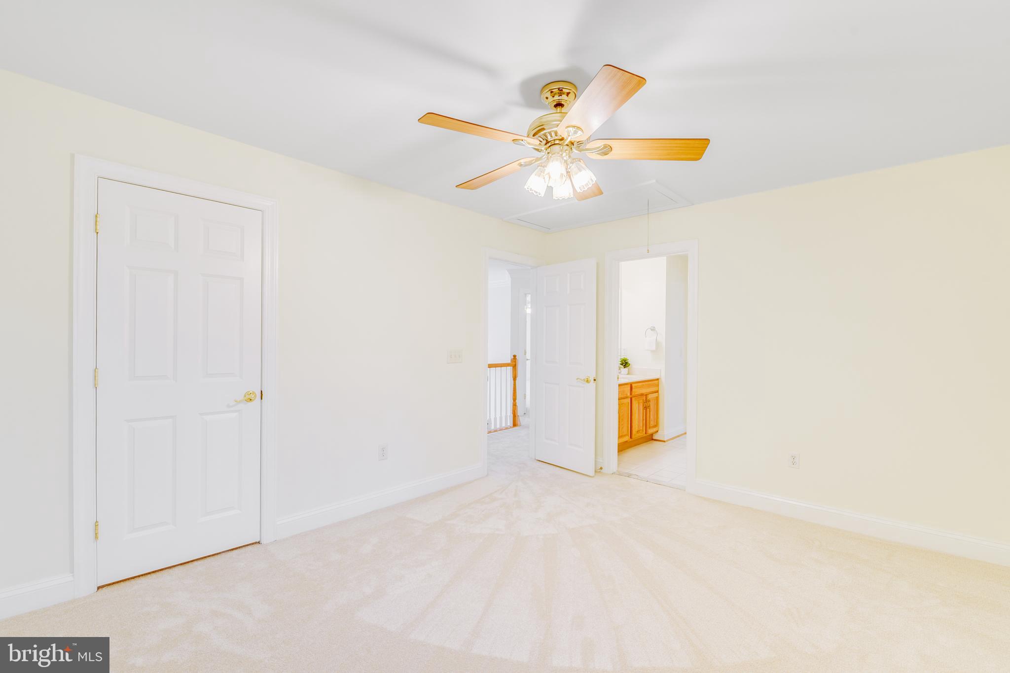 BLAKELY WOODS - Residential