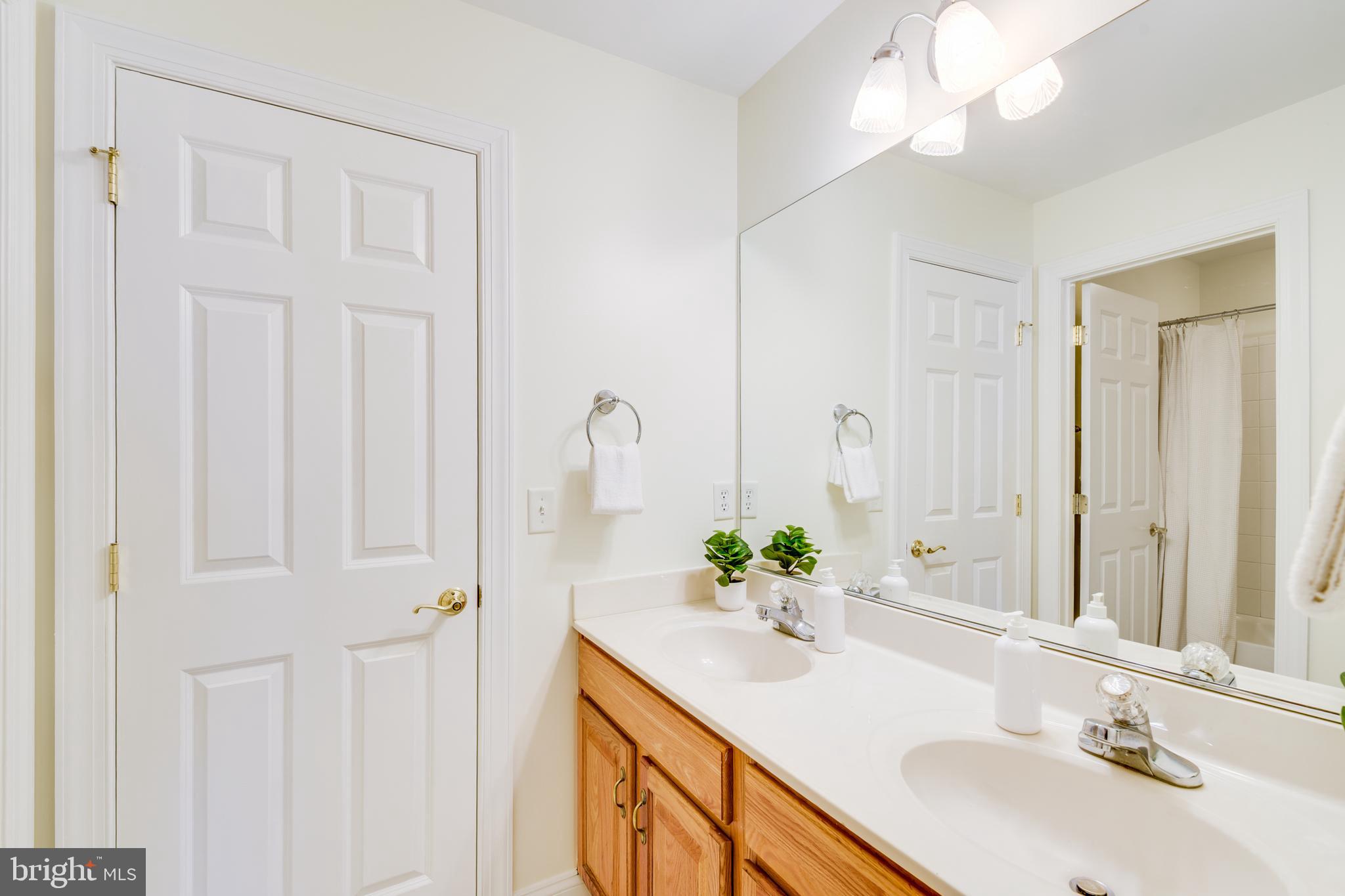 BLAKELY WOODS - Residential