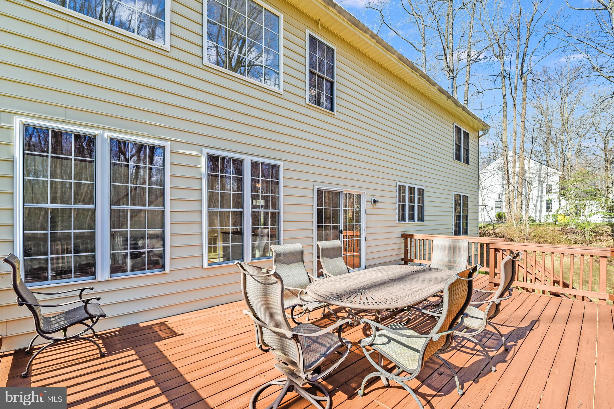 BLAKELY WOODS - Residential