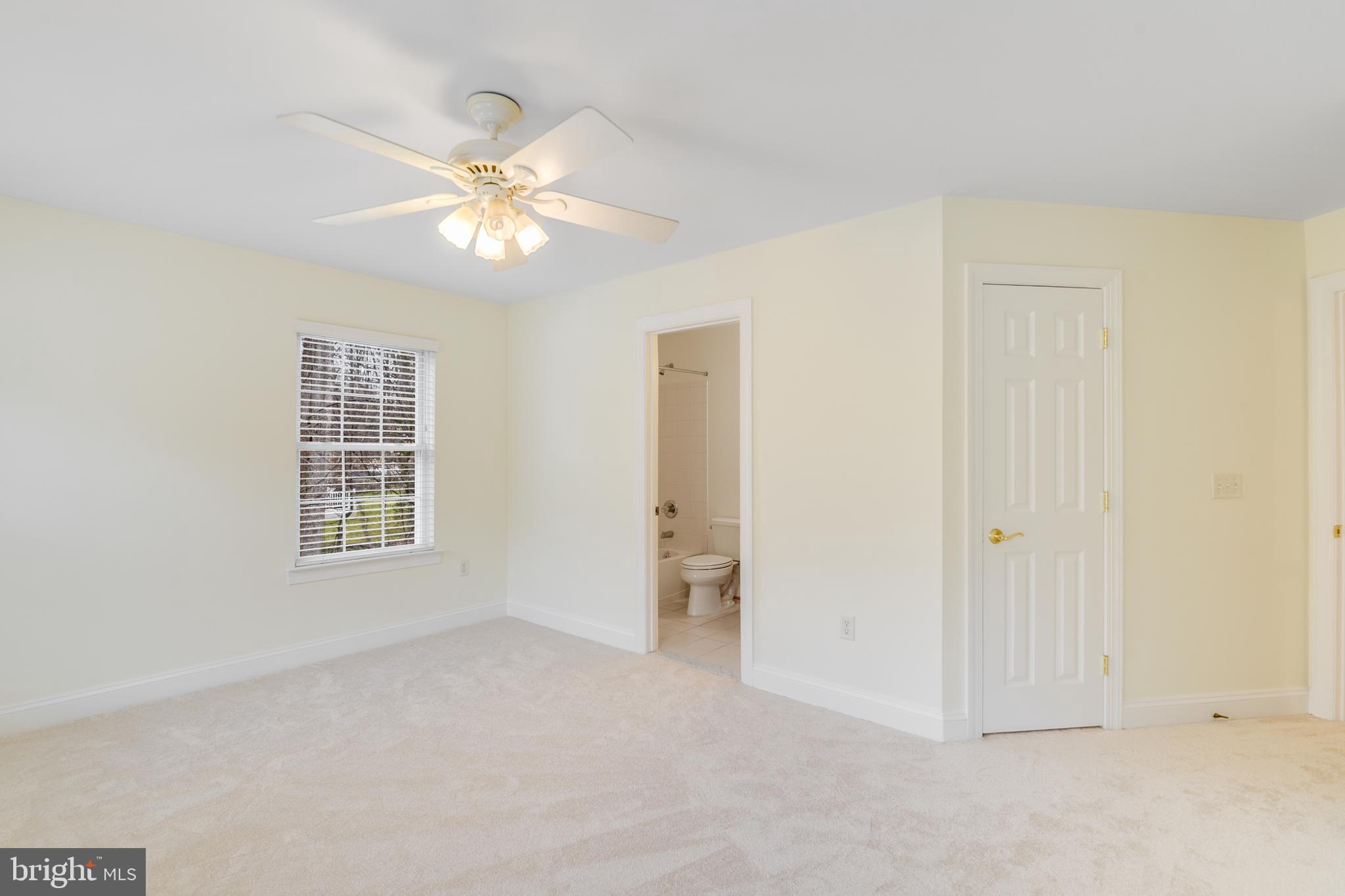 BLAKELY WOODS - Residential