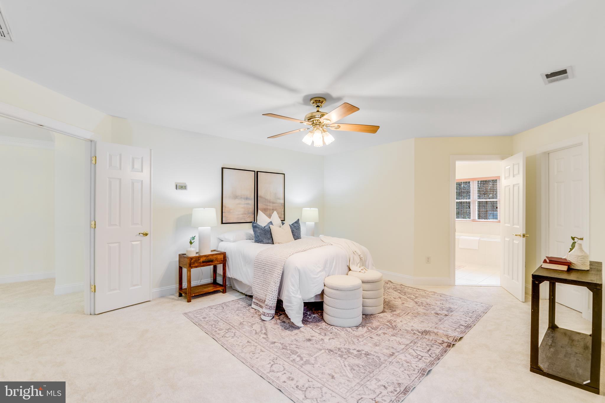 BLAKELY WOODS - Residential