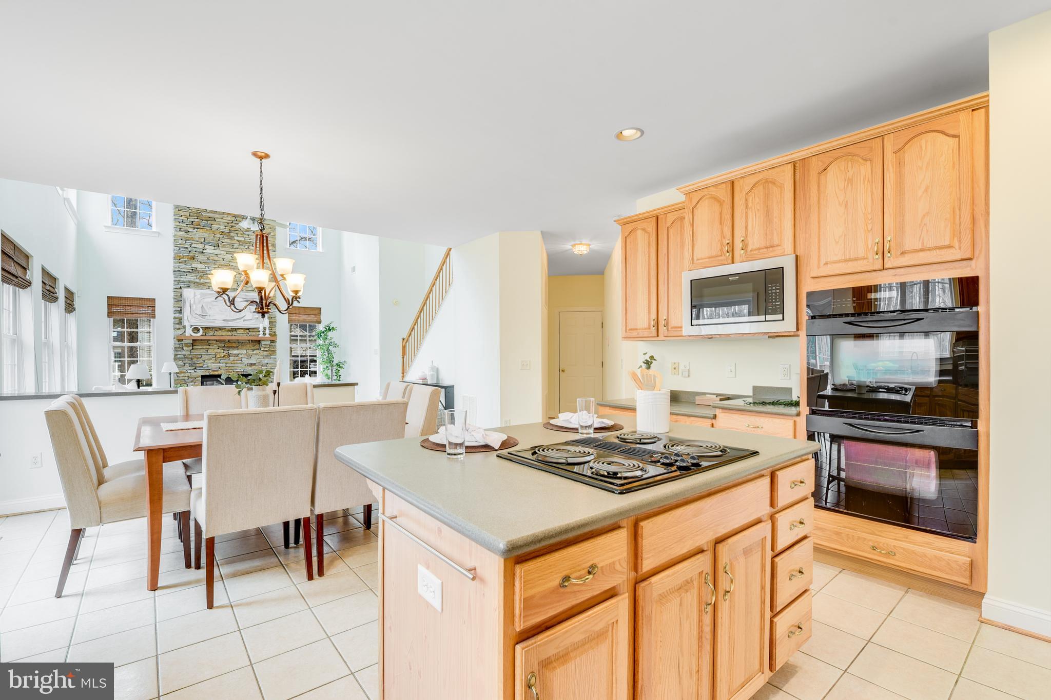 BLAKELY WOODS - Residential