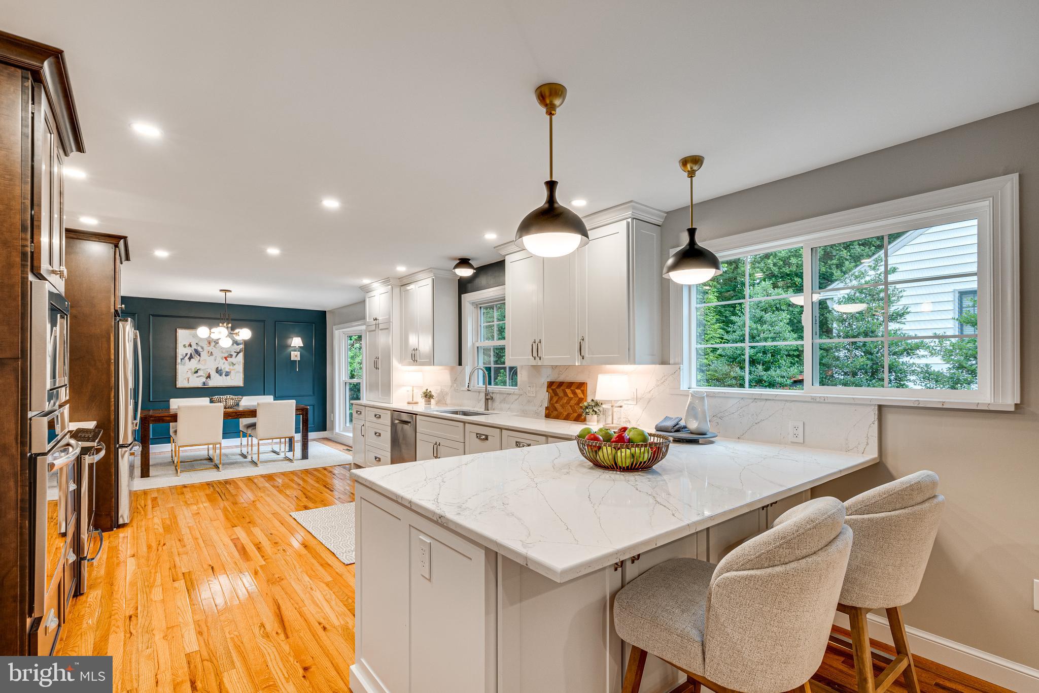 BURKE CENTRE - Residential