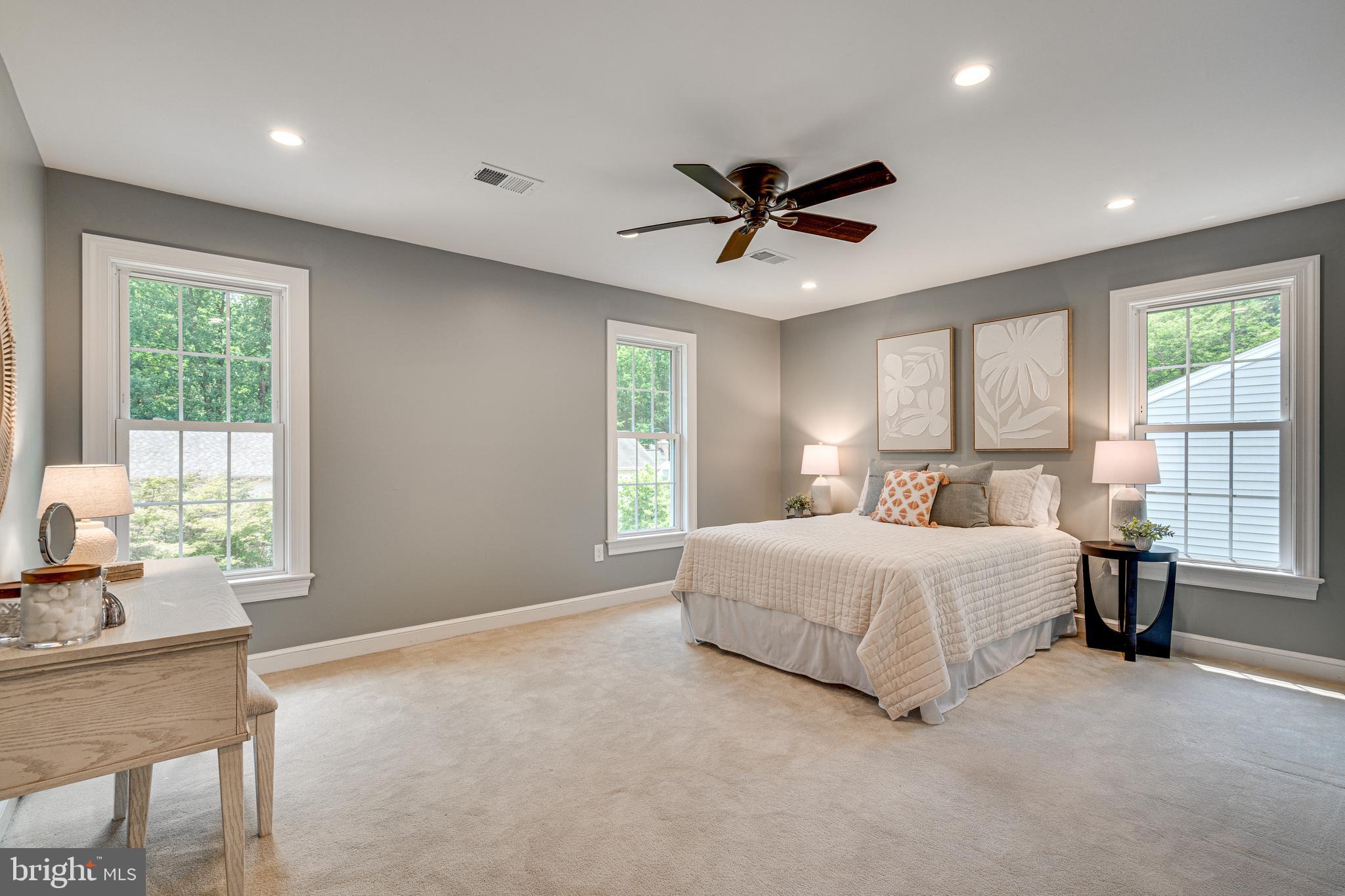 BURKE CENTRE - Residential