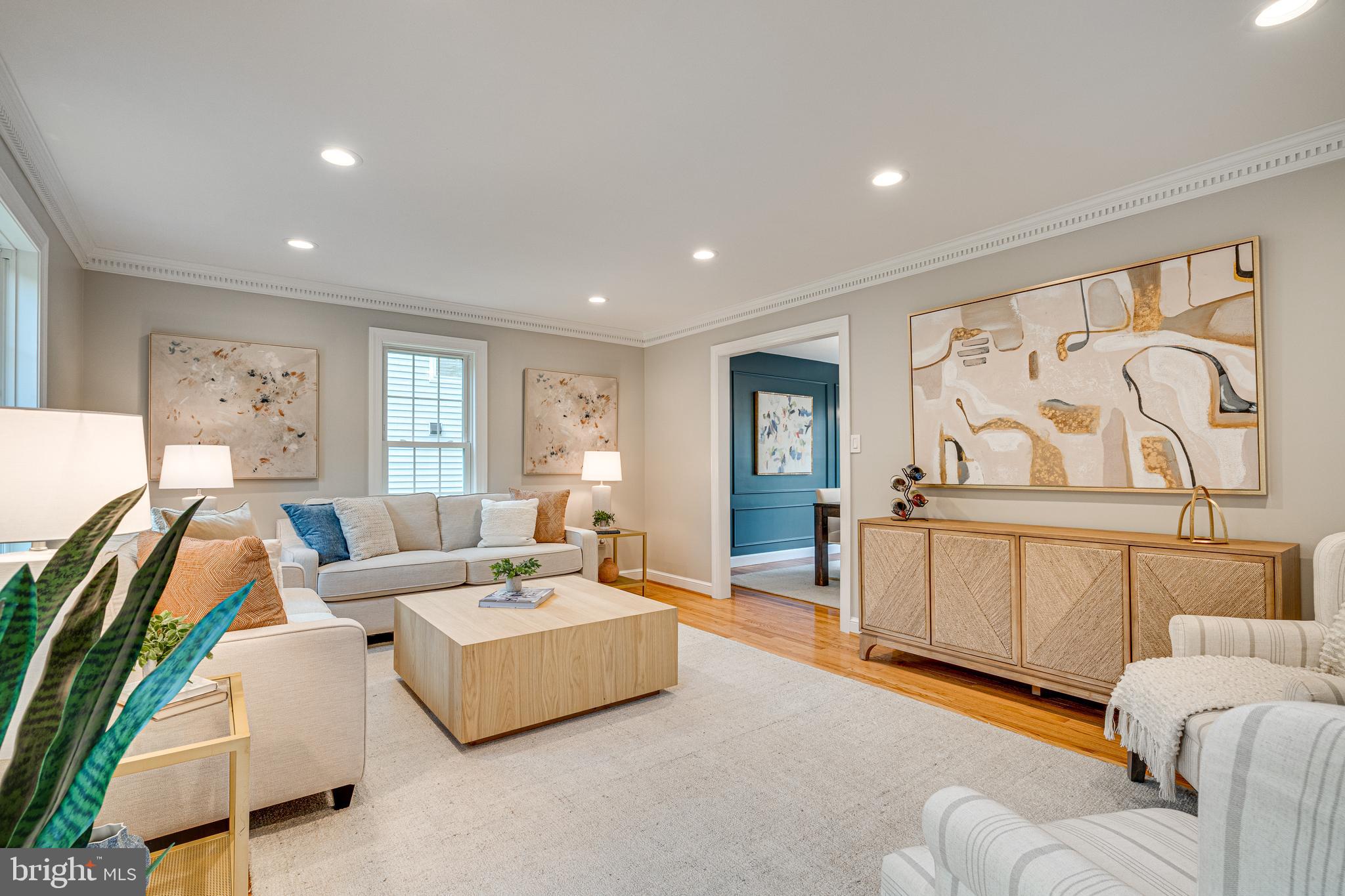5718 WOODEN HAWK LANE